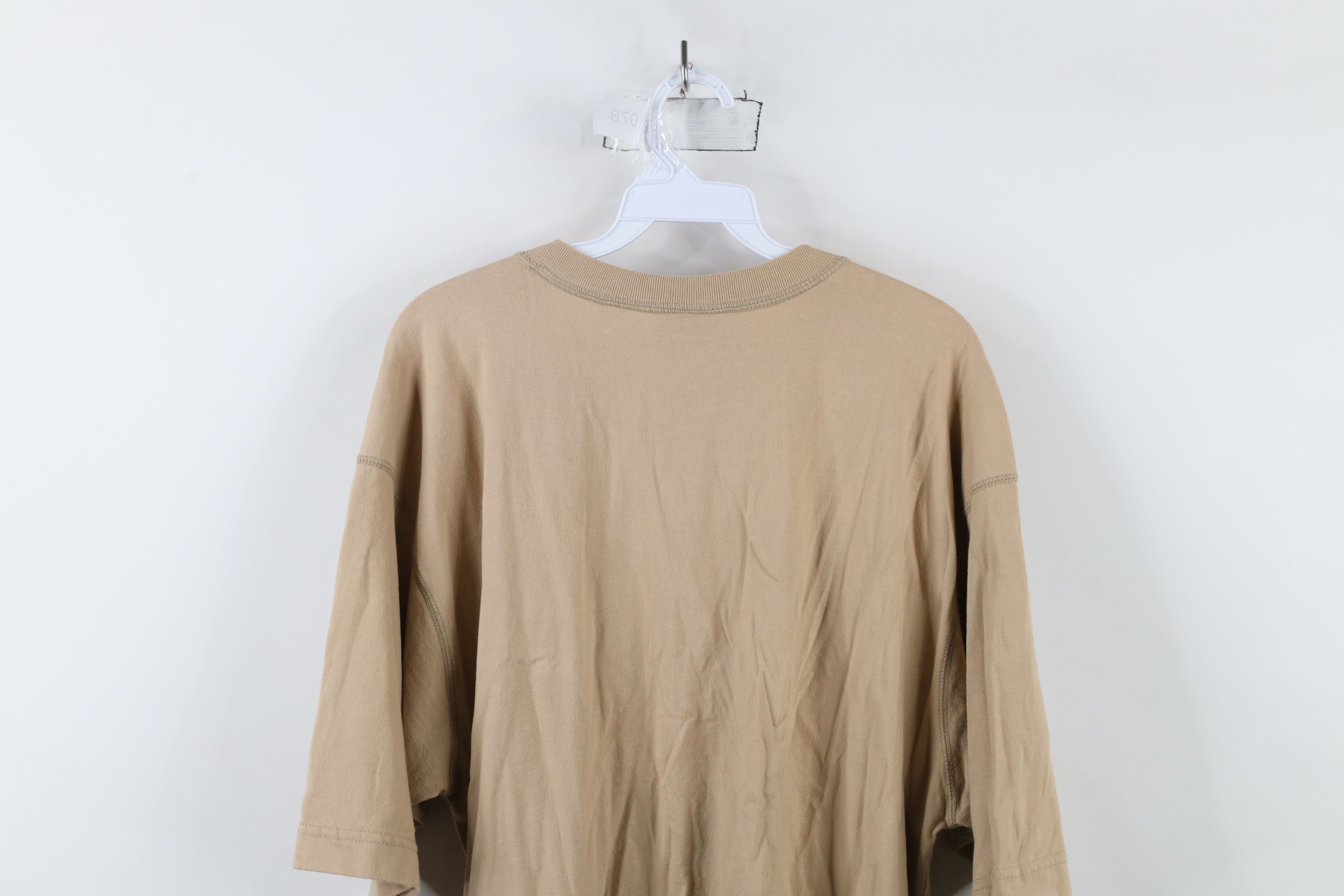 Vintage Vintage 90s Streetwear Blank Baggy Fit Henley T-Shirt Beige Size US L / EU 52-54 / 3 - 9 Thumbnail