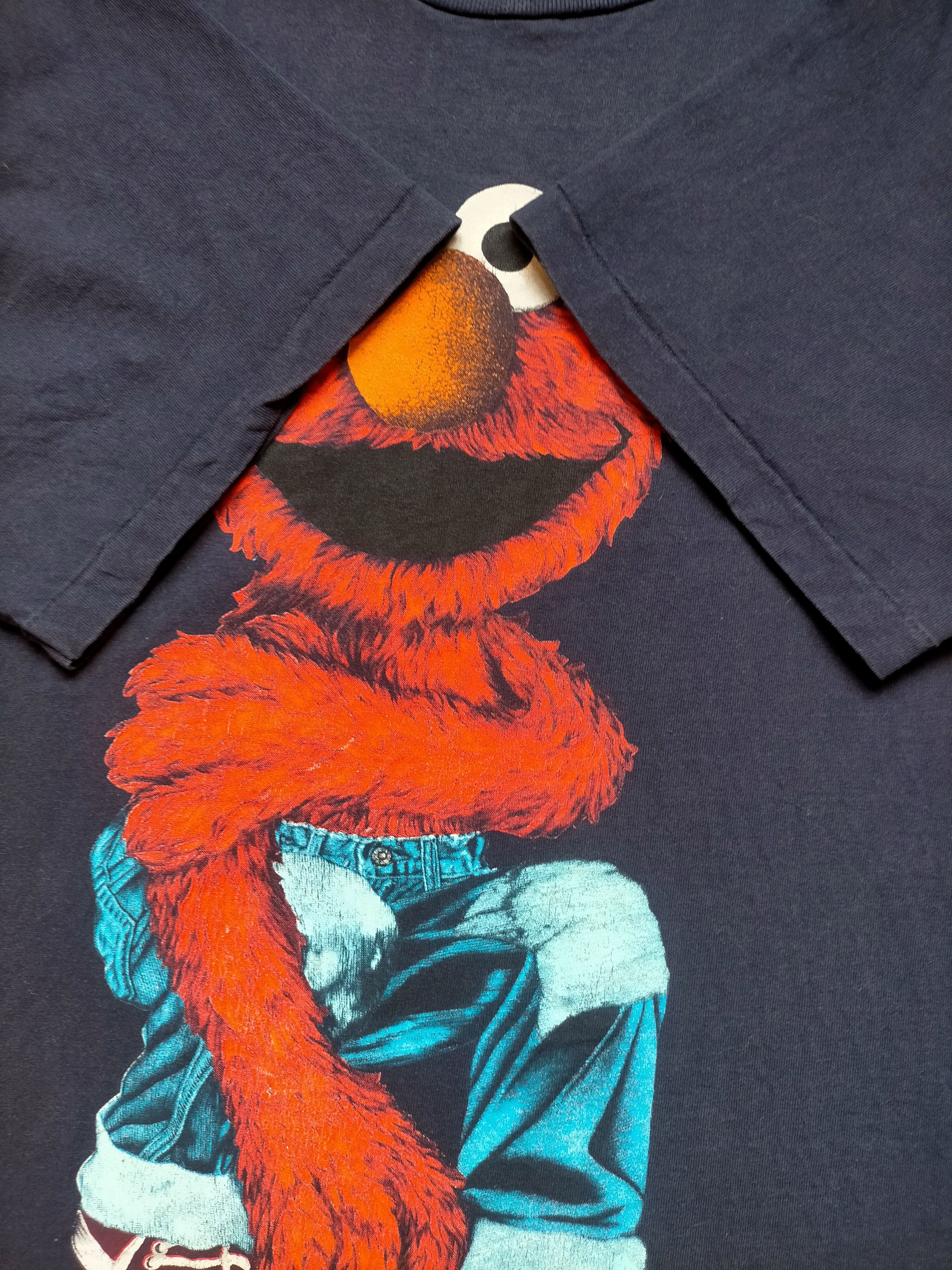 Vintage Vintage 90s Elmo Sesame Street Single Stich tee Size US L / EU 52-54 / 3 - 5 Thumbnail