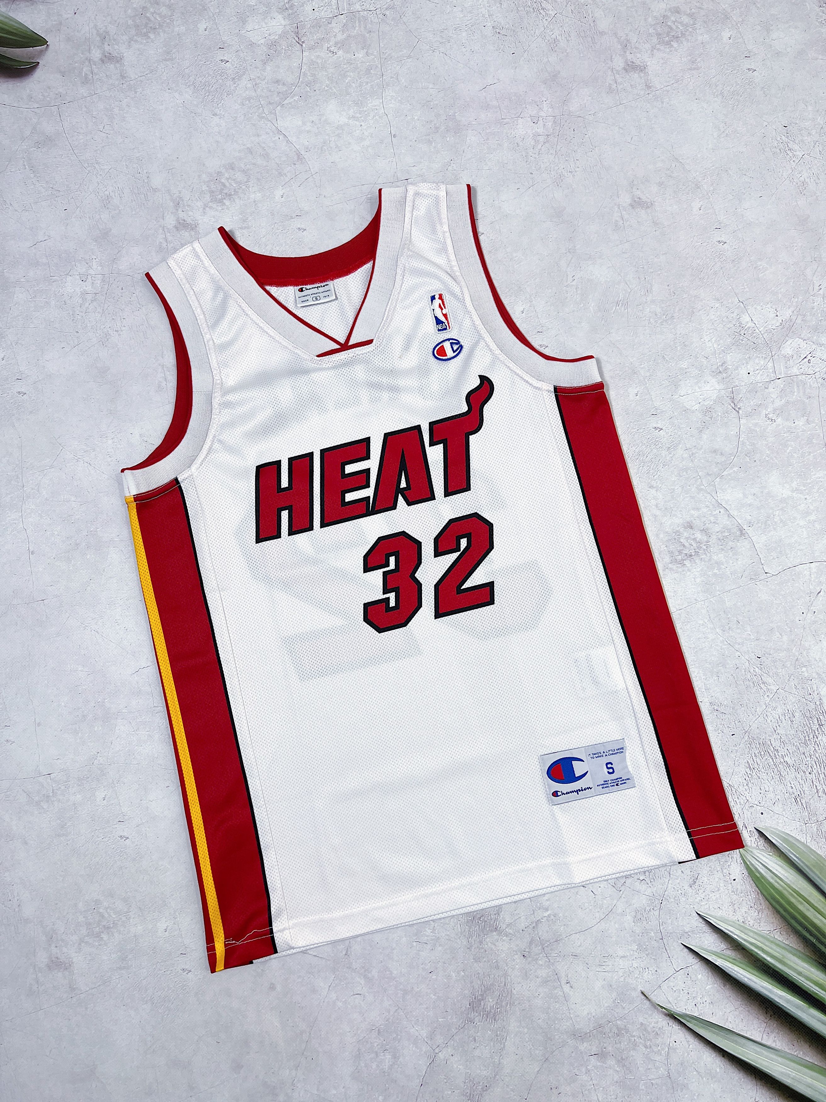 Champion × NBA × Vintage Vintage Miami Heat NBA Jersey #32 O'Neal Size US S / EU 44-46 / 1 - 1 Thumbnail