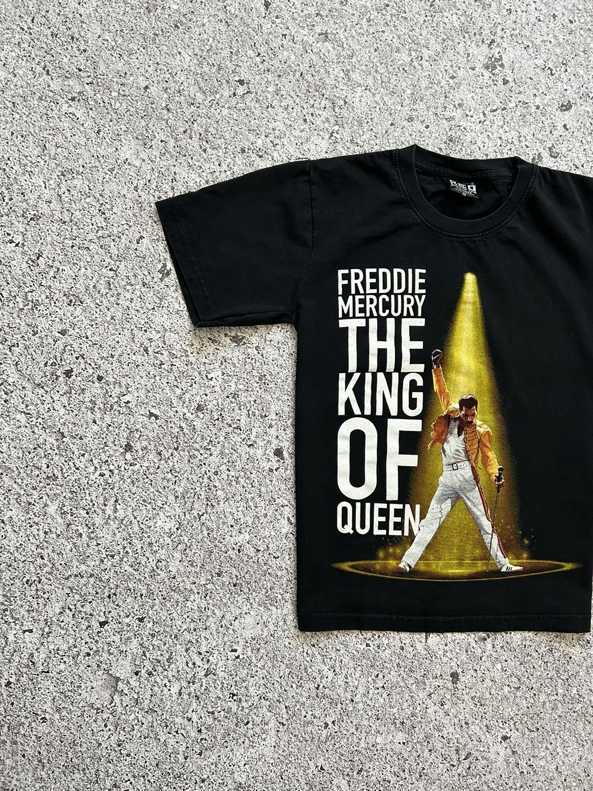 Band Tees Freddie Mercury The King Of Queen Rock Band T-Shirt Size US S / EU 44-46 / 1 - 4 Thumbnail