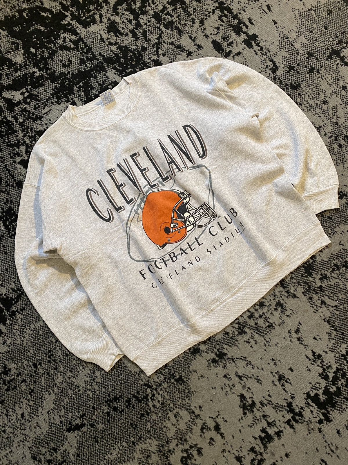Salem Sportswear Salem Cleveland Printed Gray Sweatshirts Size US L / EU 52-54 / 3 - 3 Thumbnail