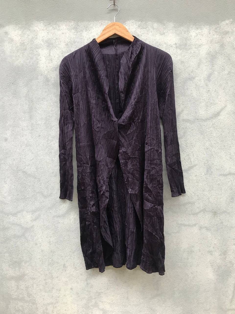 Pleats Please Issey Miyake Pleats Please Long Black Cardigan issey miyake Size M / US 6-8 / IT 42-44 - 2 Thumbnail