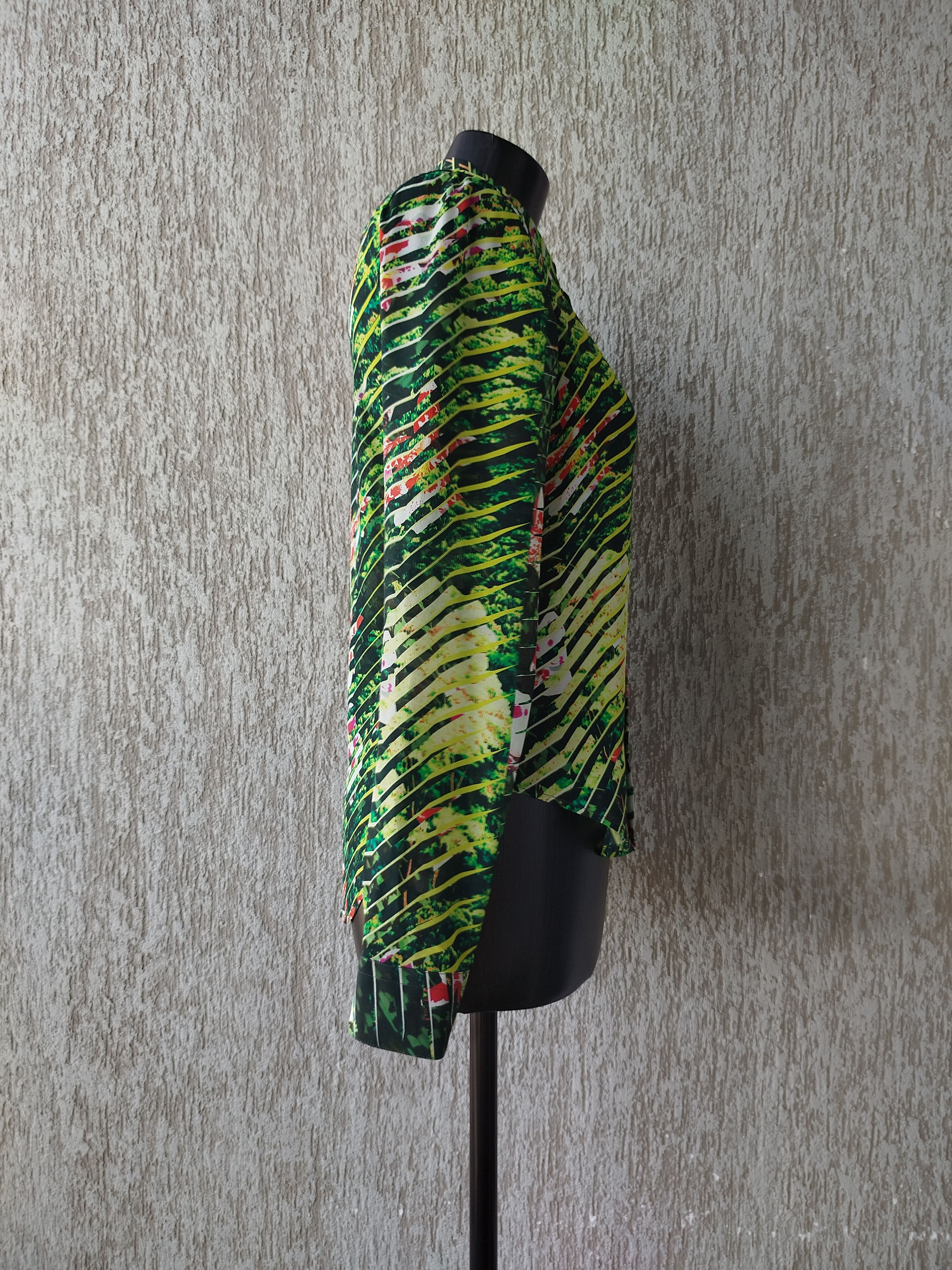 Kenzo Blouse Long Sleeve Tropical Floral 100% Silk Size 34/XS Size XS / US 0-2 / IT 36-38 - 5 Thumbnail