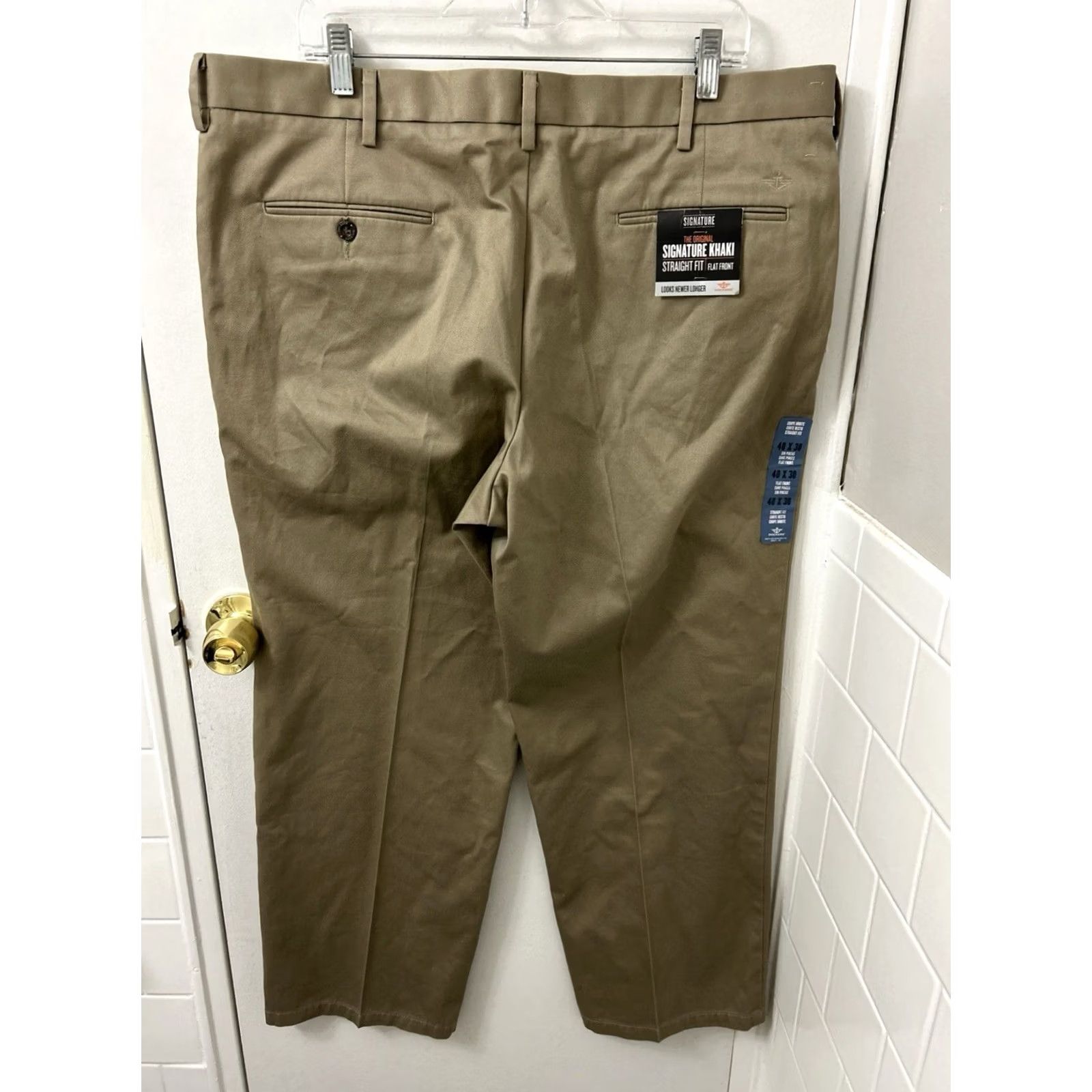 Dockers VINTAGE Dockers Signature Khaki Pants Mens 40x30 Tan Beige Straight Fit Flat Front NWT Size US 40 / EU 56 - 2 Thumbnail