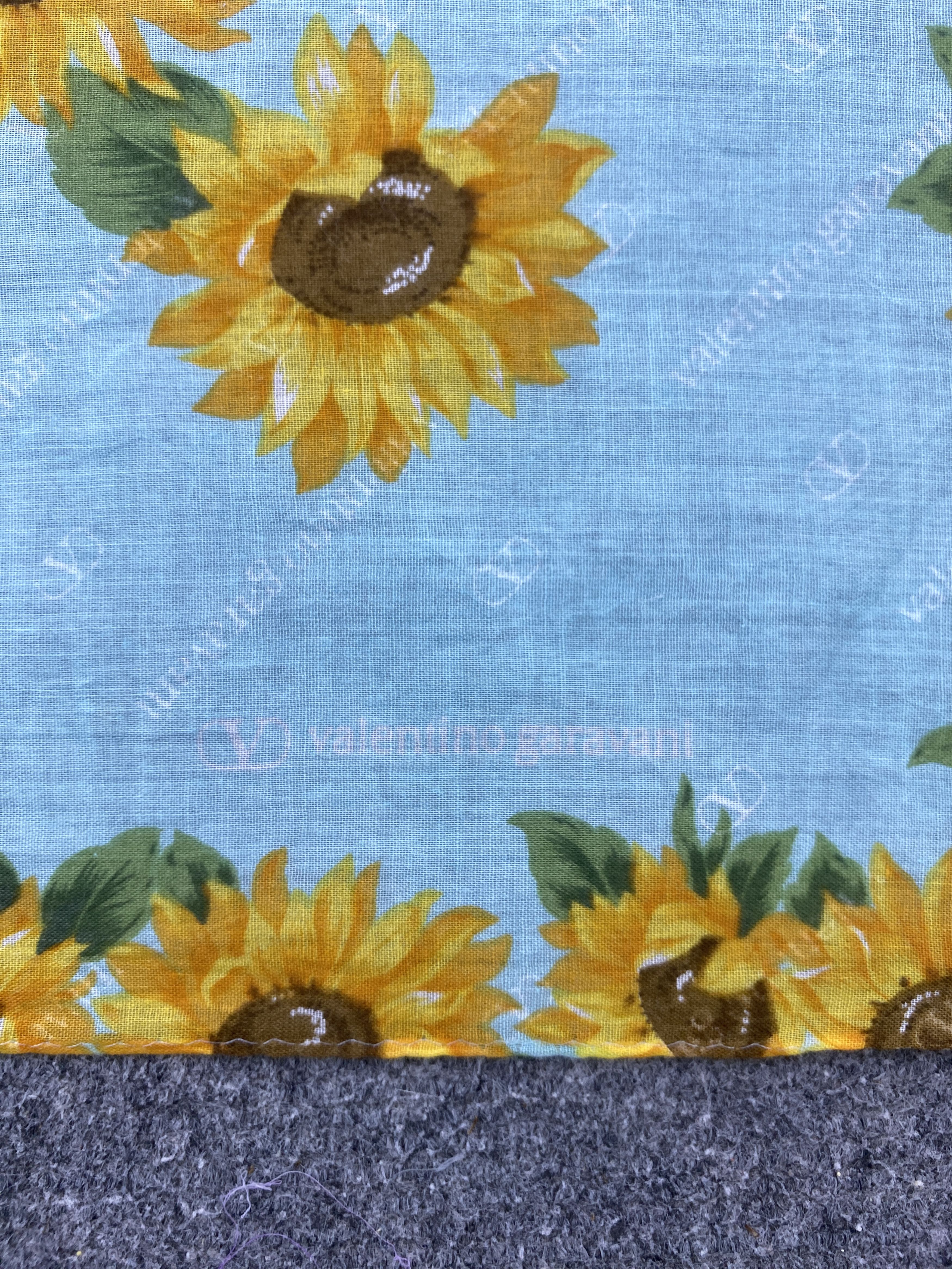 Valentino Valentino Garavani Handkerchief Neckerchief HKC0758 Size ONE SIZE - 5 Thumbnail