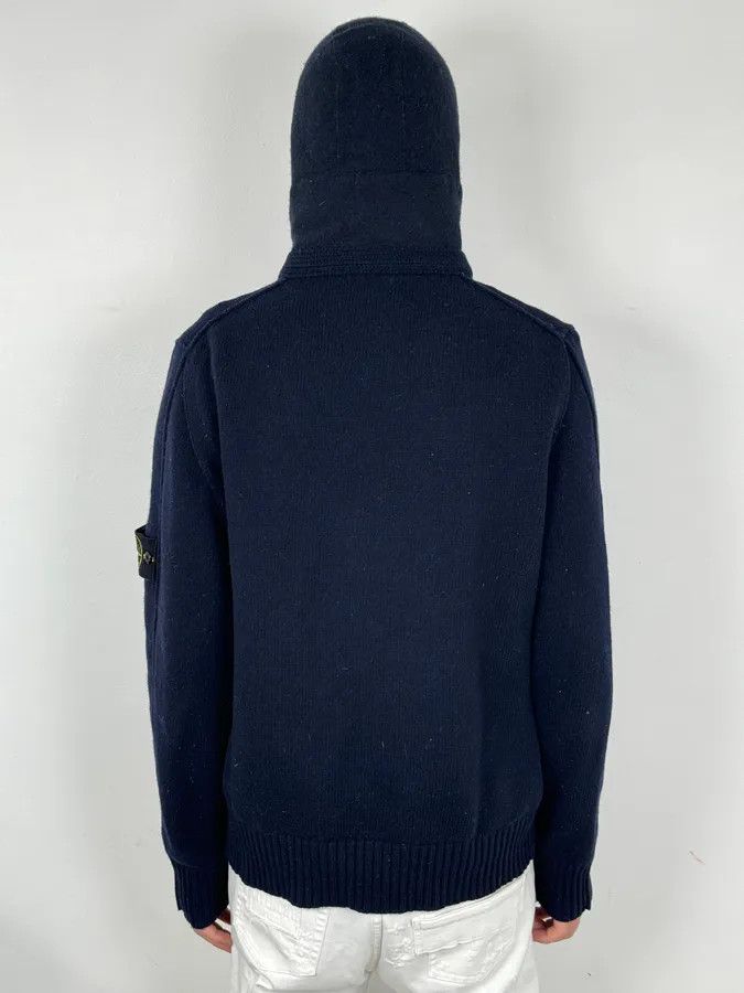 Stone Island 2000s Stone Island Navy Hooded Zip-Up Sweater Size US M / EU 48-50 / 2 - 4 Thumbnail