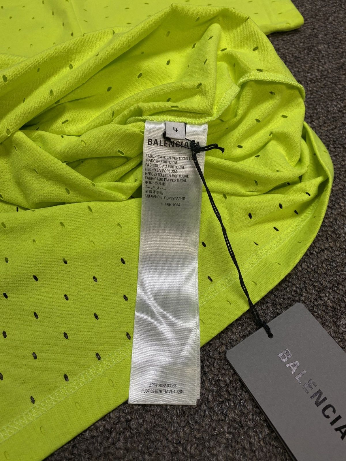 Balenciaga New | Balenciaga neon green tee | Size 4 ~ XL Size US XL / EU 56 / 4 - 6 Thumbnail