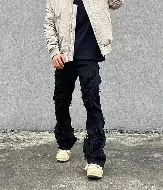 Japanese Brand High street black raw edge ripped jeans Size US 32 / EU 48 - 6 Thumbnail