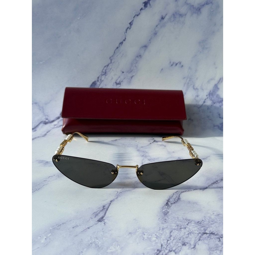 Gucci NEW Gucci GG1920S Gold Cat Eye Pearl Sunglasses Size ONE SIZE - 4 Thumbnail
