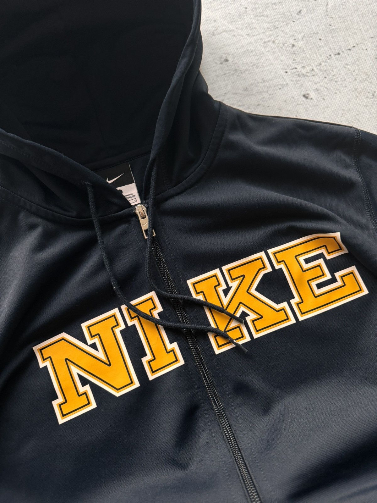 Nike × Vintage NIKE VINTAGE CENTER LOGO OVERSIZE BOXY HOODIE Size US L / EU 52-54 / 3 - 5 Thumbnail