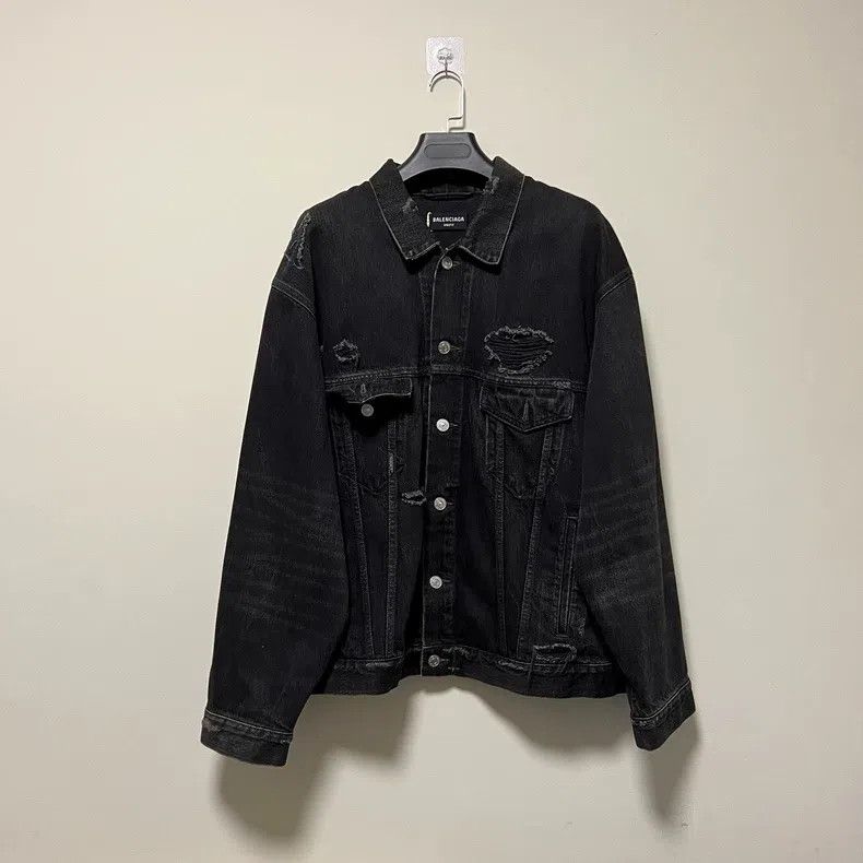 Balenciaga Balenciaga Black Embroidered Destroyed Denim Jacket Size US M / EU 48-50 / 2 - 1 Thumbnail