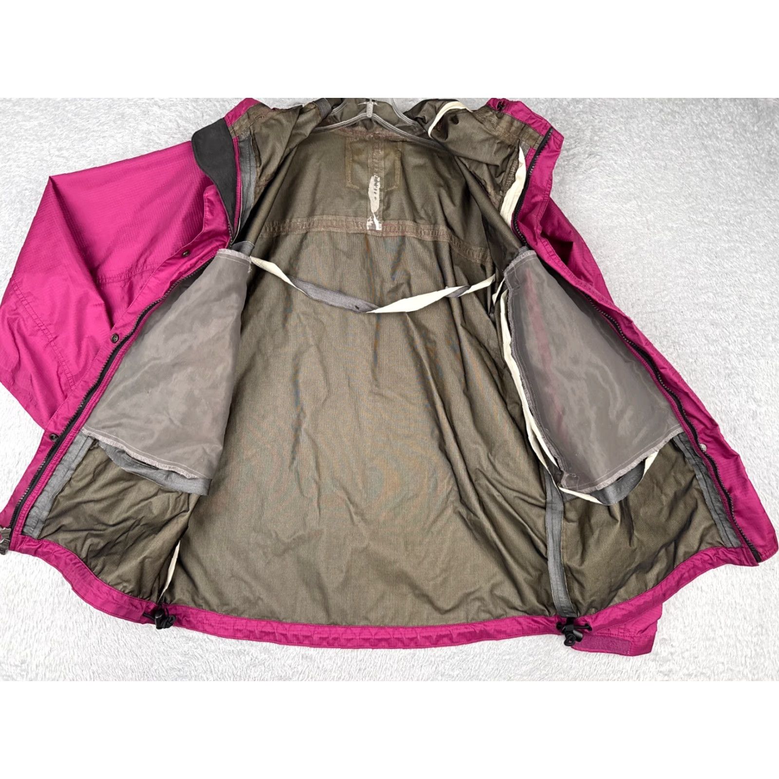 The North Face VINTAGE The North Face Jacket Women S Pink Gore-Tex Hooded Full Zip Size S / US 4 / IT 40 - 2 Thumbnail
