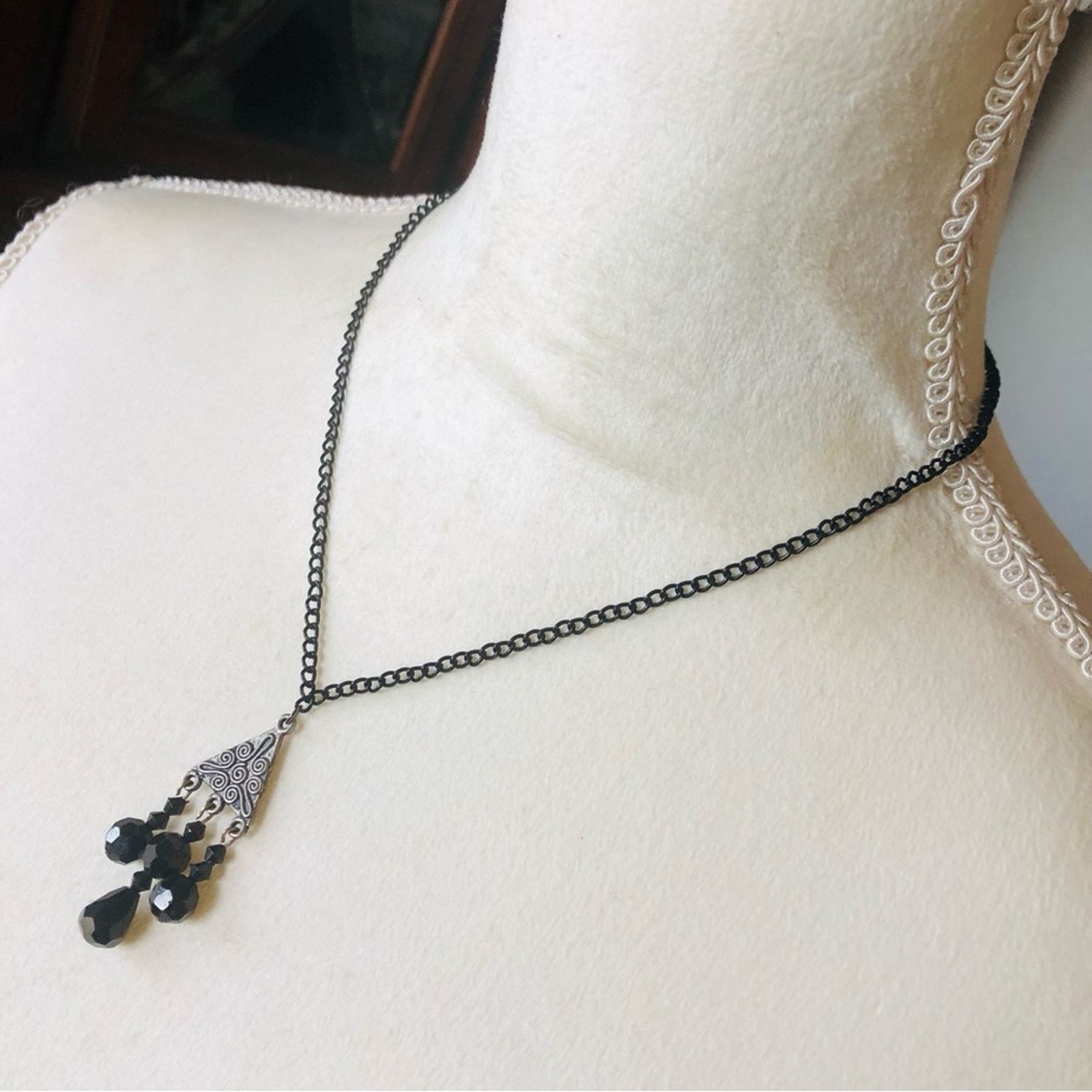 Handmade Vintage repurpose faceted black glass necklace Size ONE SIZE - 4 Thumbnail