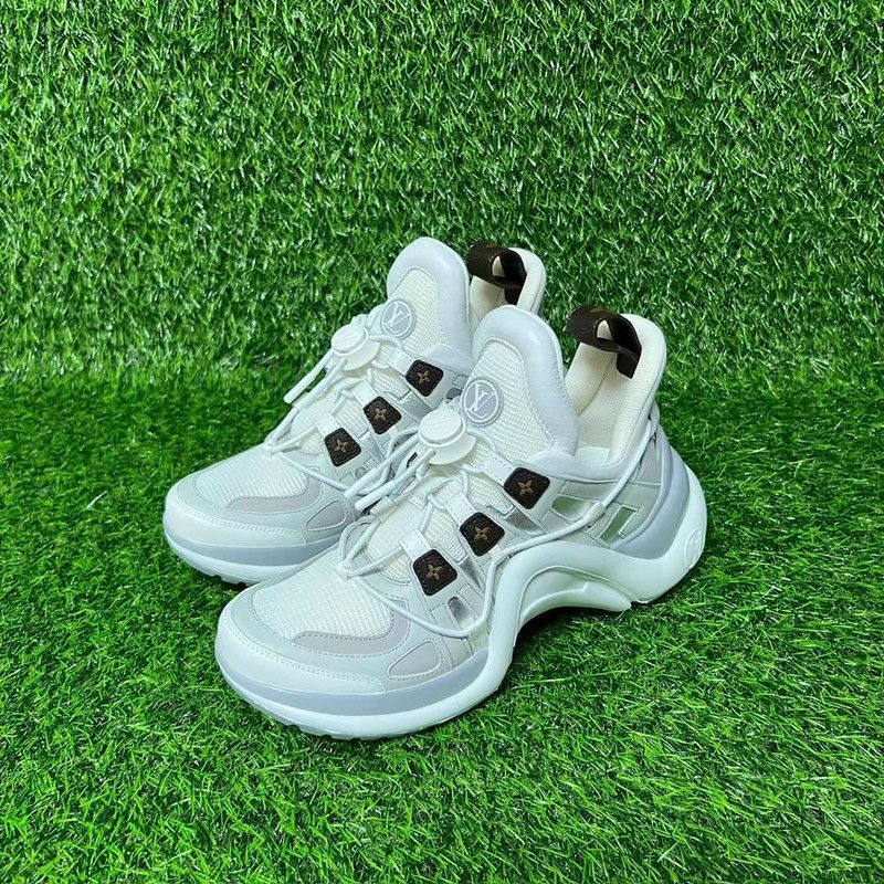 Louis Vuitton Louis Vuitton Archlight Low Top Sneakers for Women 0079 Size US 5 / IT 35 - 1 Thumbnail