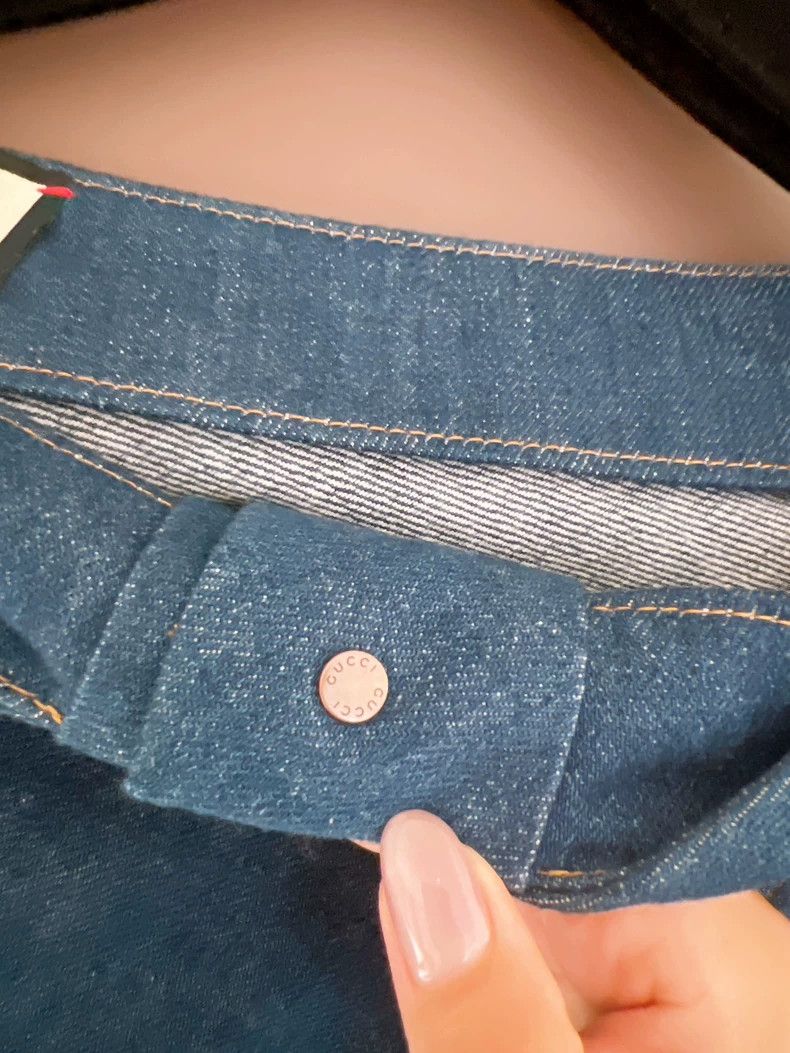 Gucci Gucci Small apple embroidery A-shaped denim skirt short ski Size 25" / US 0 / IT 36 - 6 Thumbnail