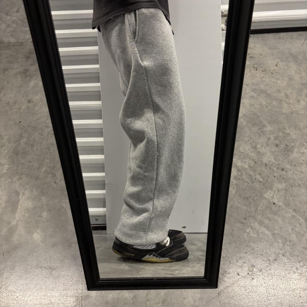 Japanese Brand × Vintage Crazy Vintage Y2K/2000s Light Grey Essential Sweatpants! Size US 32 / EU 48 - 2 Thumbnail