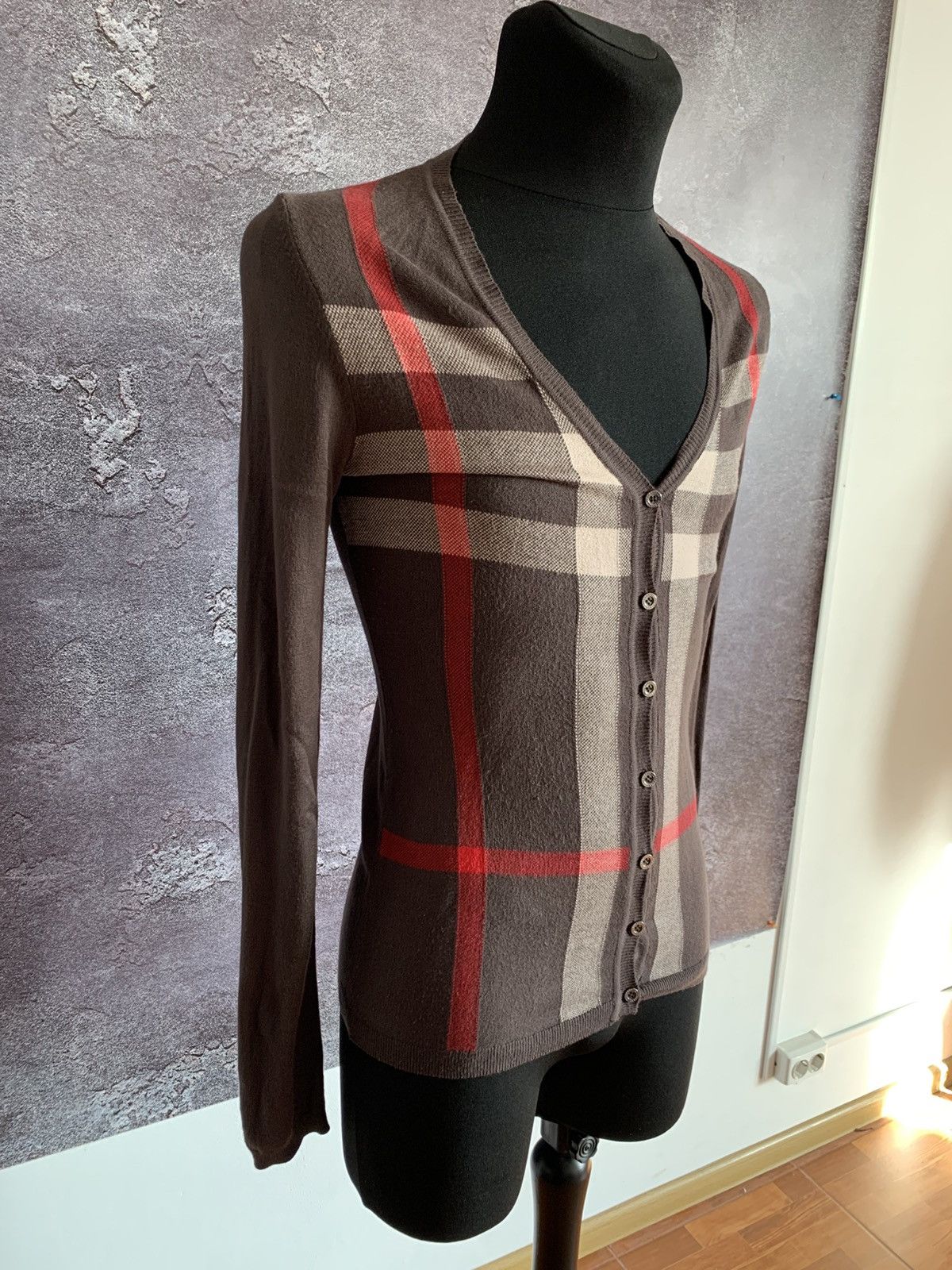 Burberry Burberry Brit Nova Check Women’s Button Up Cardigan Size XL Size XL / US 12-14 / IT 48-50 - 2 Thumbnail
