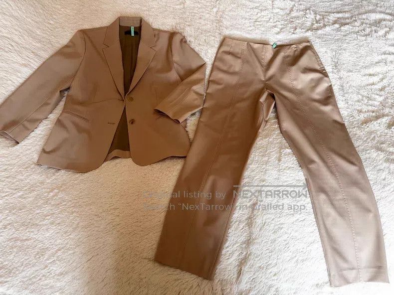 The Row The Row size 6 Light Khaki Pink Suit Size XXS / US 00 / IT 34 - 1 Thumbnail