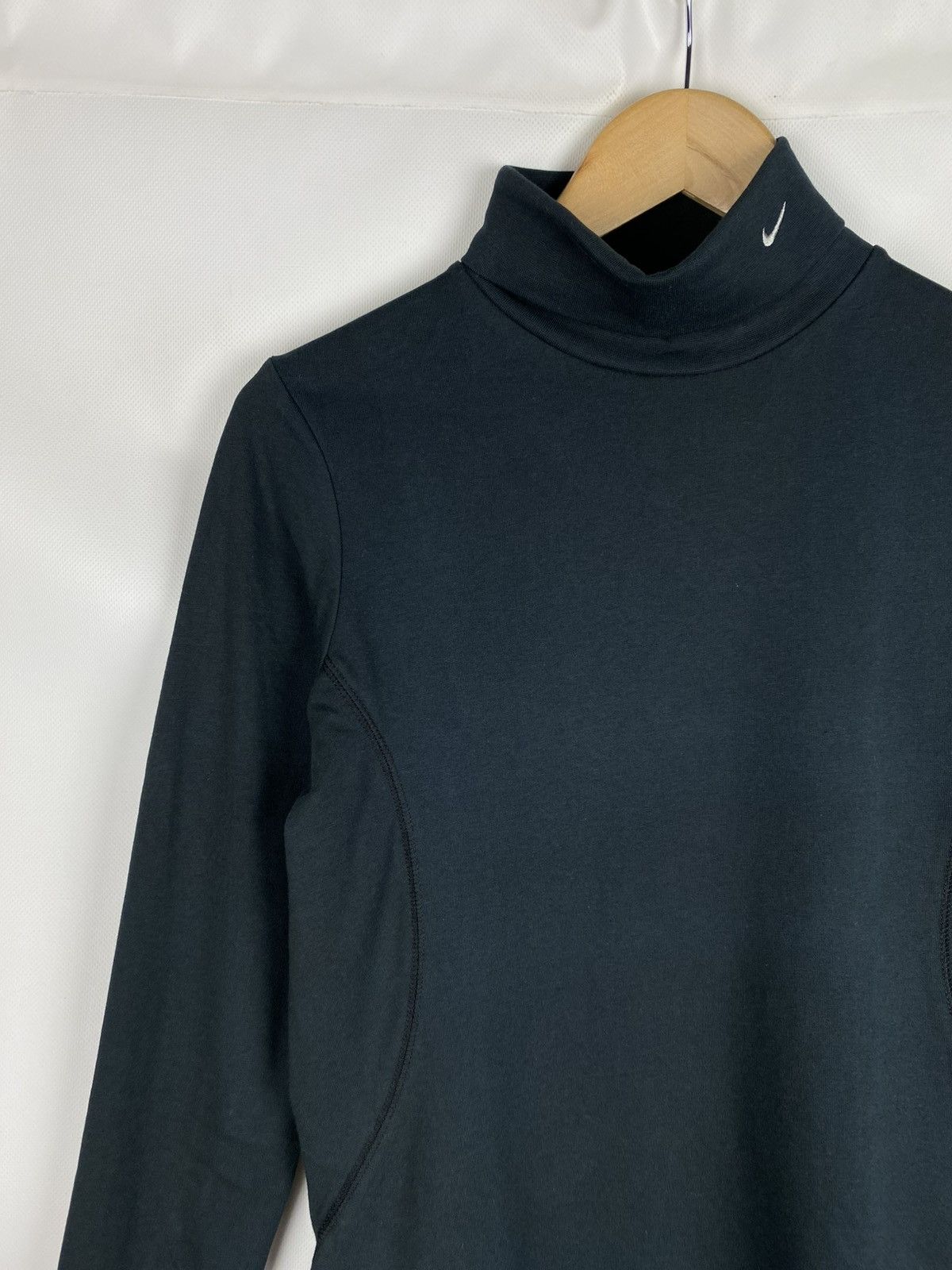 Nike Nike Vintage Y2K Ladies Turtleneck Sweatshirt Pullover Size M / US 6-8 / IT 42-44 - 4 Thumbnail