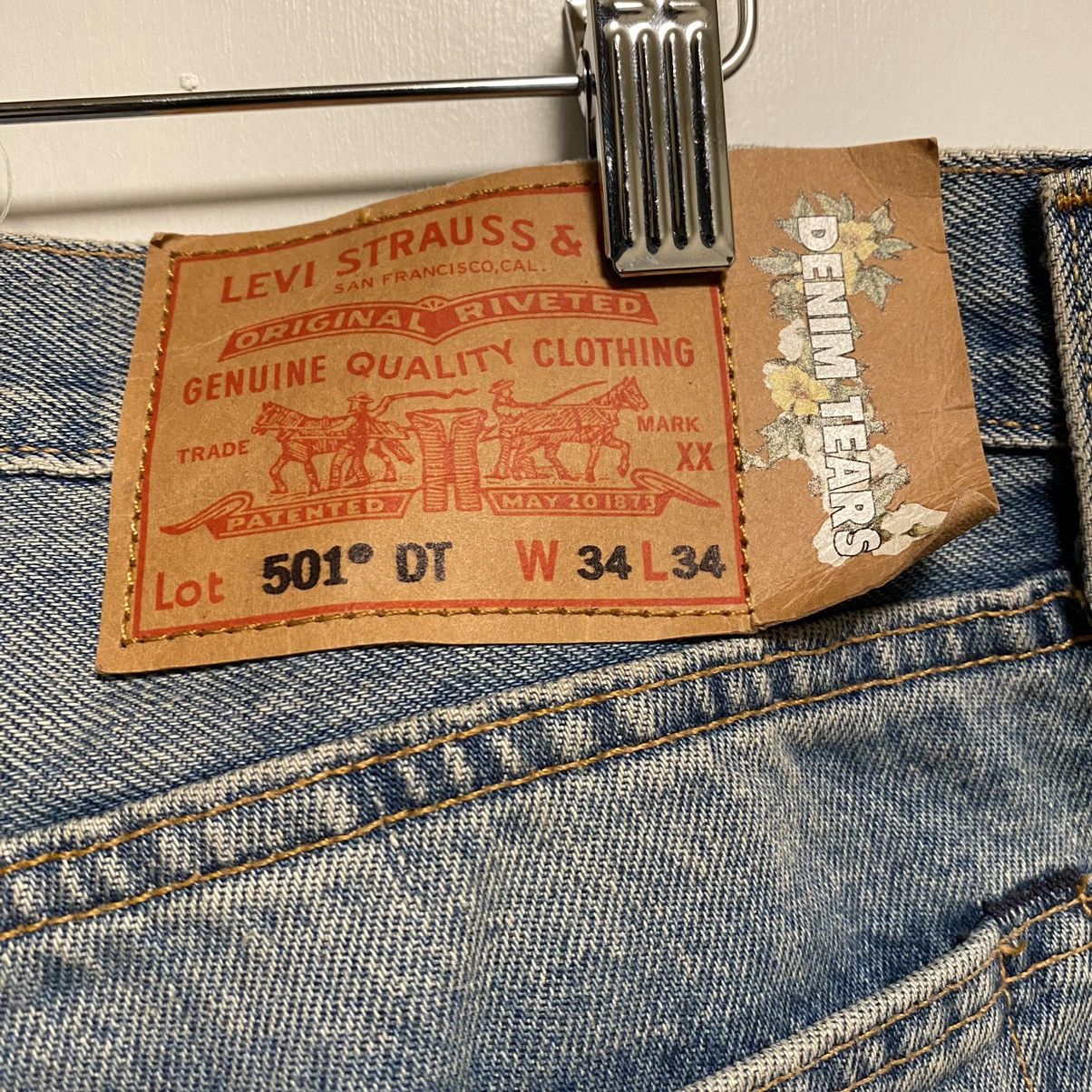 DENIM TEARS Denim Tears X Levi’s Cotton Wreath Jeans light Washed Size US 34 / EU 50 - 4 Thumbnail