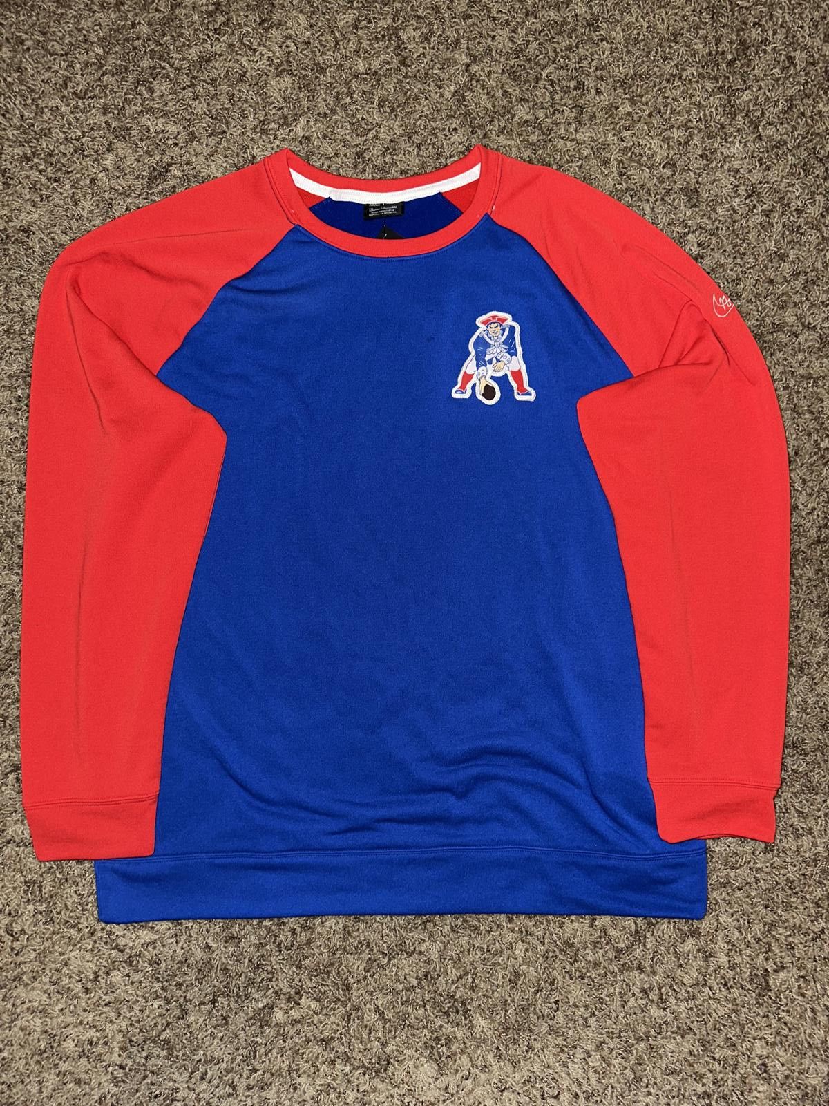 Nike Nike Men’s New England Patriots Dri-Fit Raglan Crew Sweatshirt Size US XXL / EU 58 / 5 - 1 Thumbnail