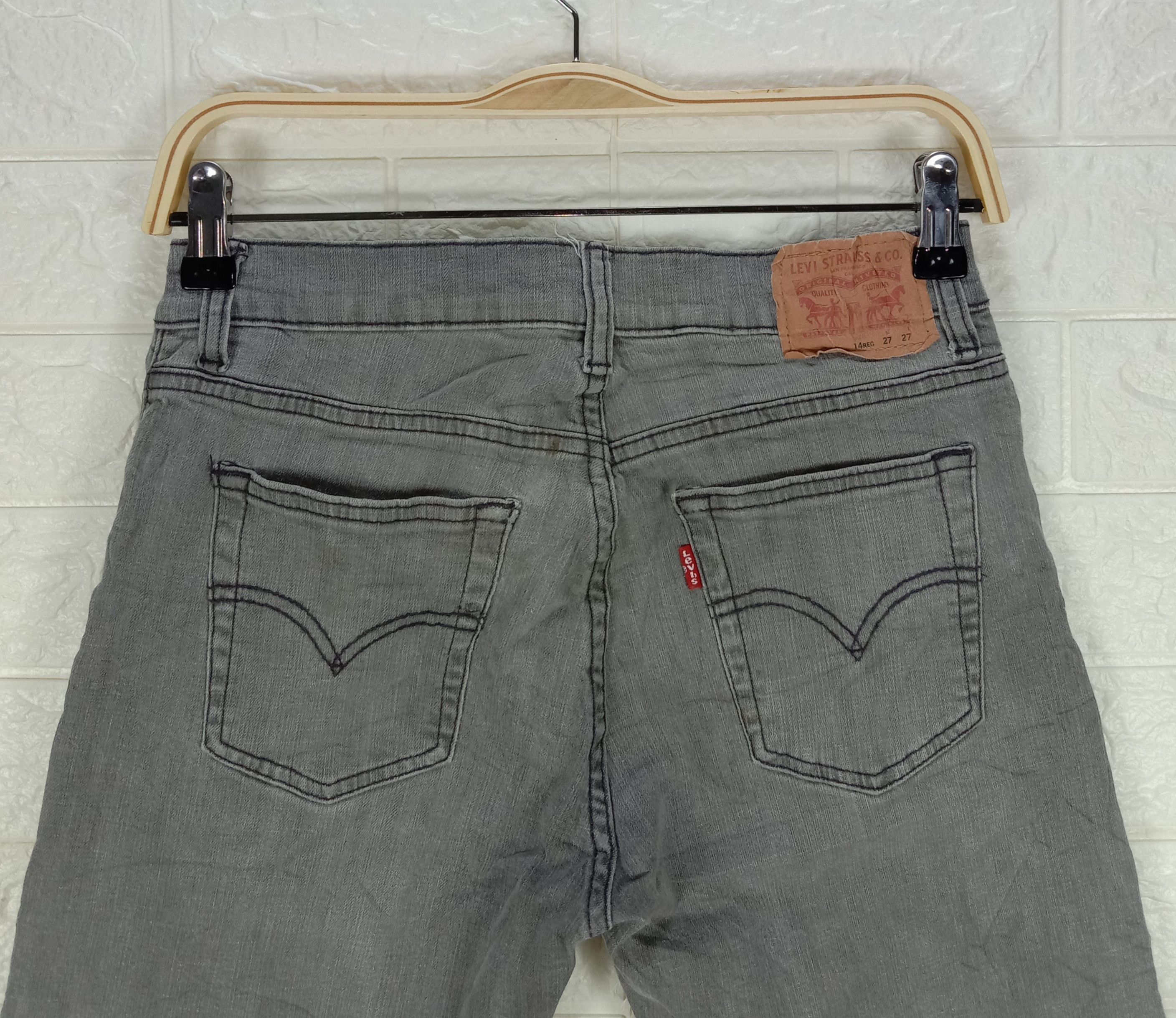 Levi's Vintage Levi's 541 Jeans Athletic Fit Denim Size 27" / US 4 / IT 40 - 6 Thumbnail
