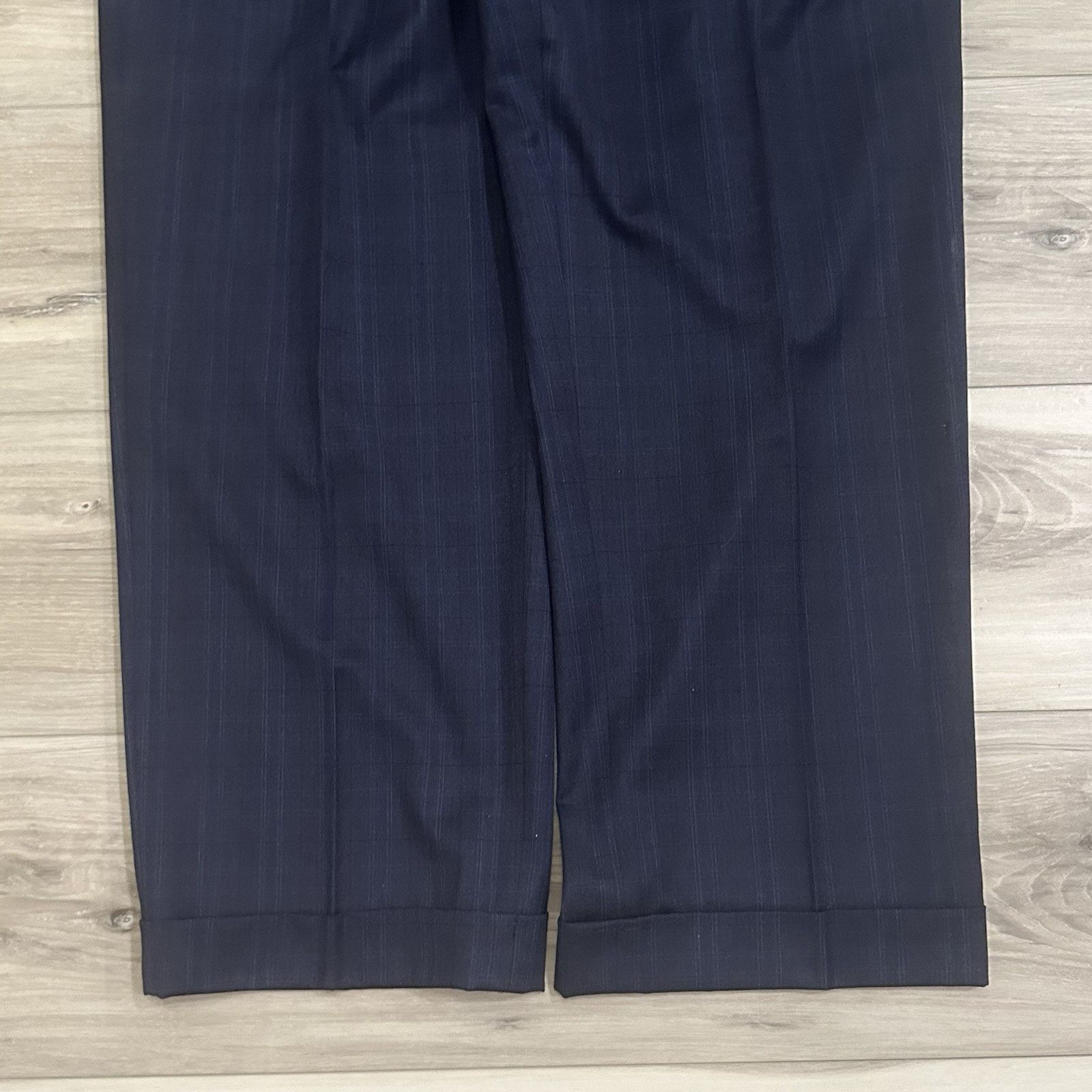 Hickey Freeman NWOT Hickey Freeman Royal Blue Window Pane Plaid Suit 42R Size 42R - 14 Thumbnail