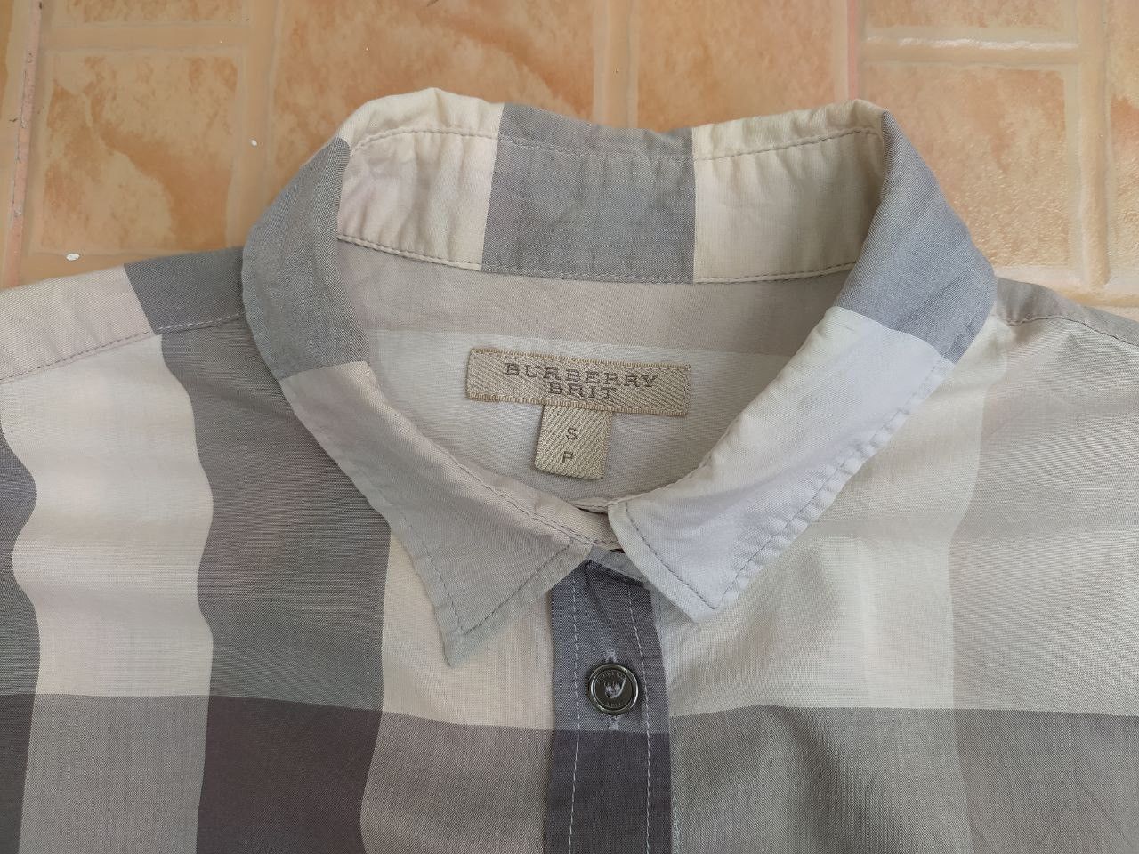 Burberry BURBERRY BRIT CHECKED BROWN SHIRT SIZE Size US S / EU 44-46 / 1 - 2 Thumbnail