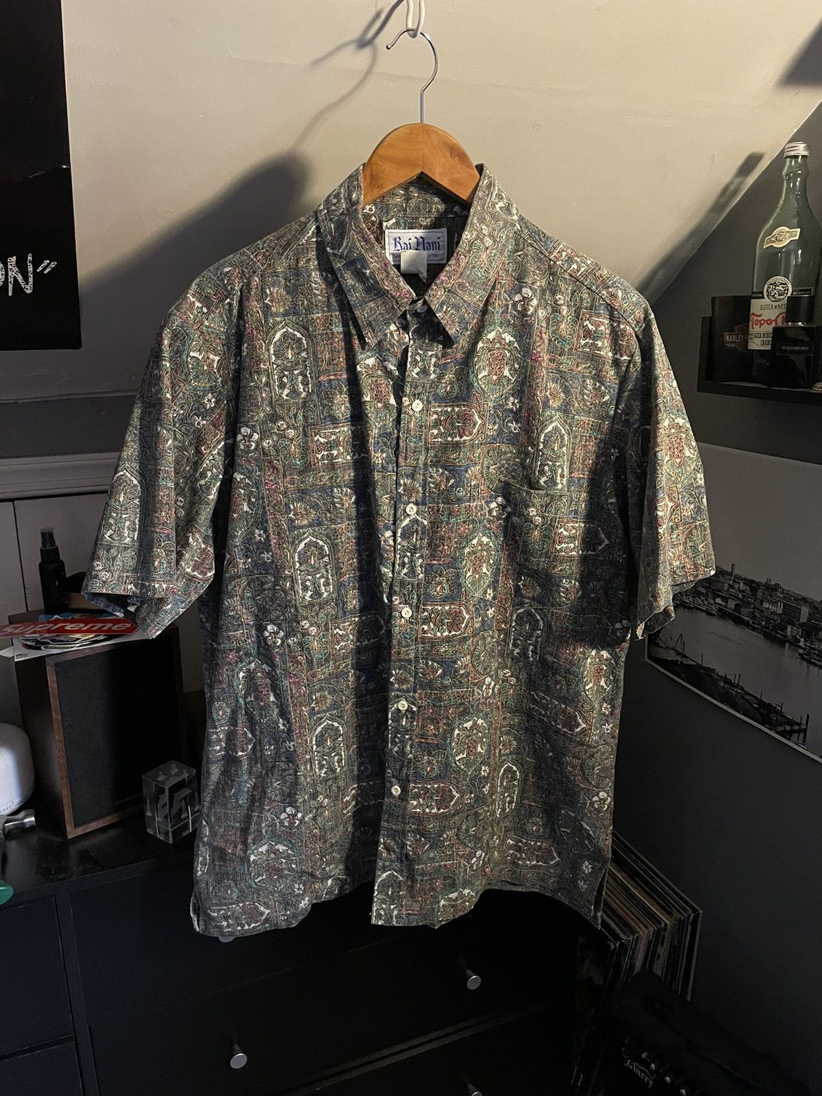 Vintage Vintage 90’s Sunfaded Hawaiian Button Up Shirt Size US L / EU 52-54 / 3 - 1 Thumbnail