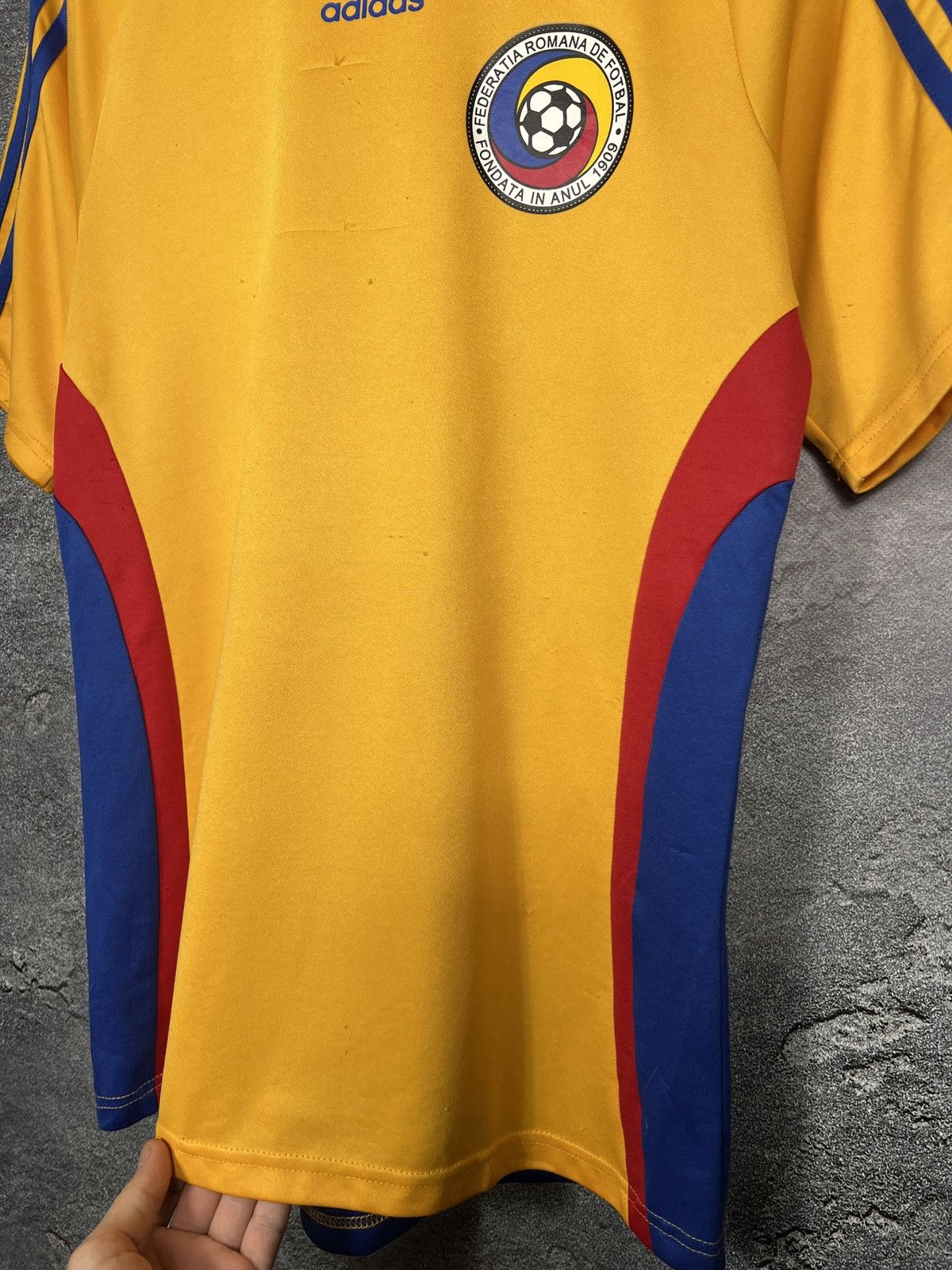 Adidas Vintage Adidas Romania 2008/10 #1 Helton Jersey T-shirt Size US S / EU 44-46 / 1 - 8 Thumbnail