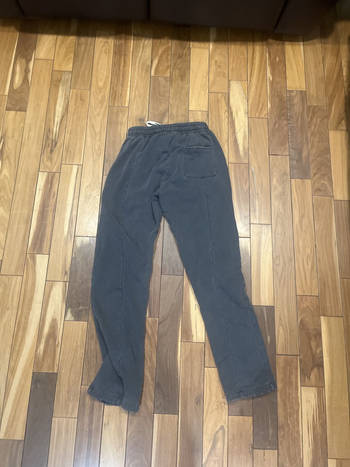 Kai × Strawberry Strawberry kai bent lee sweatpants washed black Size US 32 / EU 48 - 2 Thumbnail