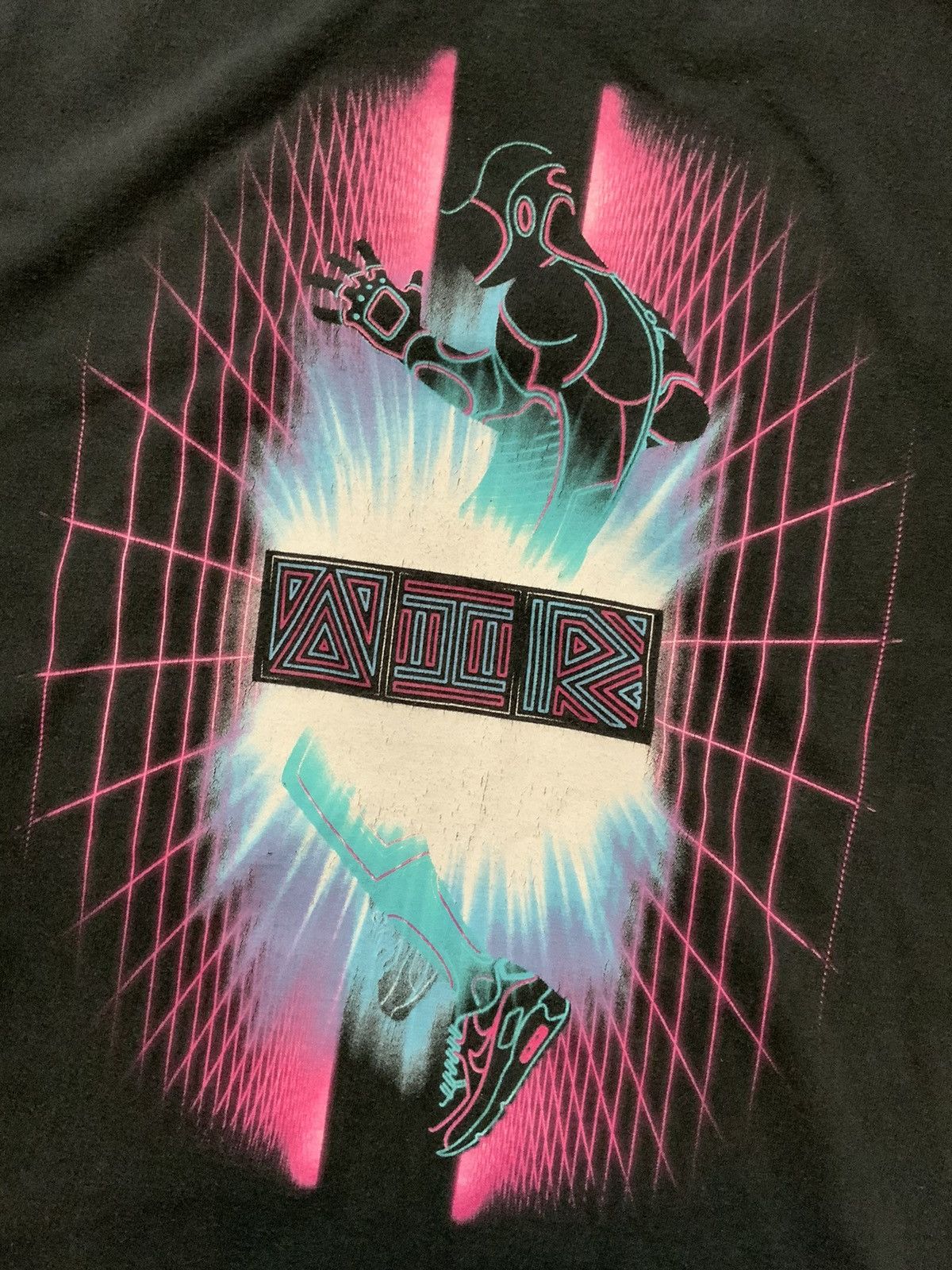 Nike Nike Air Max 90 Dancing Robot Miami Vice S/S T-Shirt Size US M / EU 48-50 / 2 - 5 Thumbnail