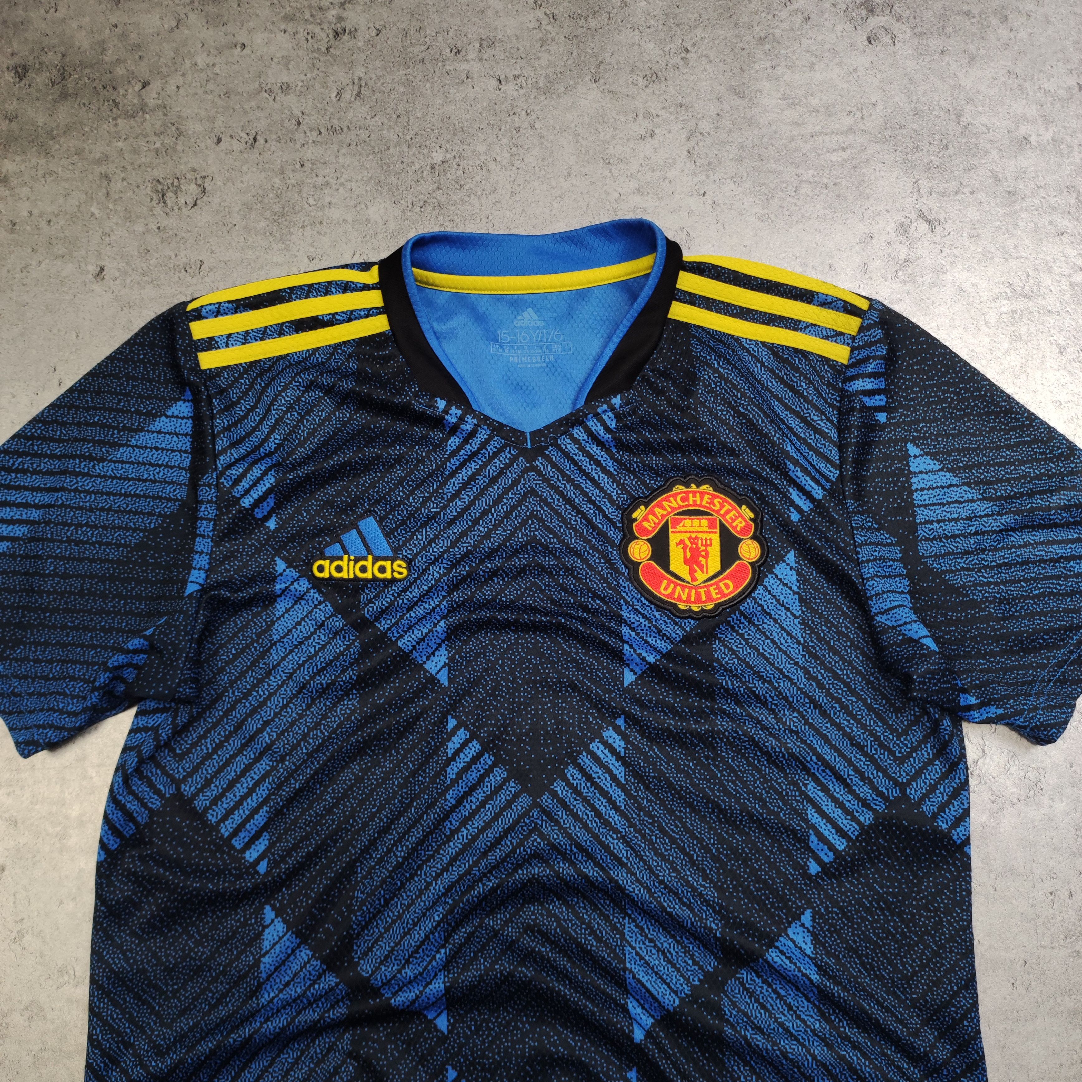 Adidas RARE Adidas x Manchester United Training Football Jersey Size US S / EU 44-46 / 1 - 3 Thumbnail