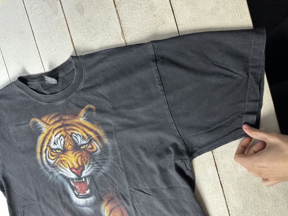 Other OVERPRINT TIGER 🚨 BIG LOGO WILD COPYRIGHT MEN T-SHIRT XL Size US XL / EU 56 / 4 - 2 Thumbnail