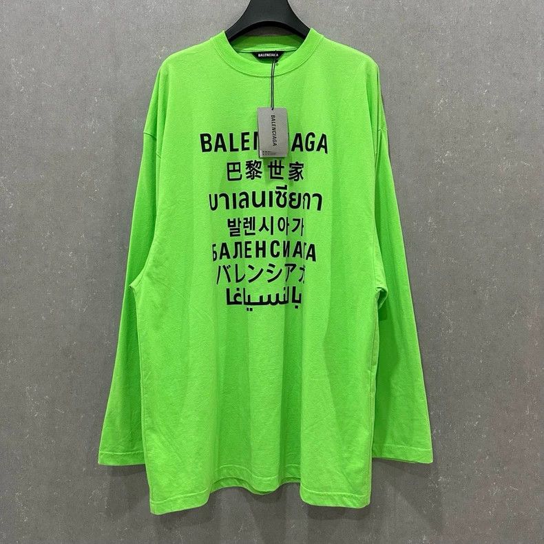 Balenciaga Balenciaga Green Seven Languages Long Sleeve, Size XS New Size US XS / EU 42 / 0 - 1 Thumbnail