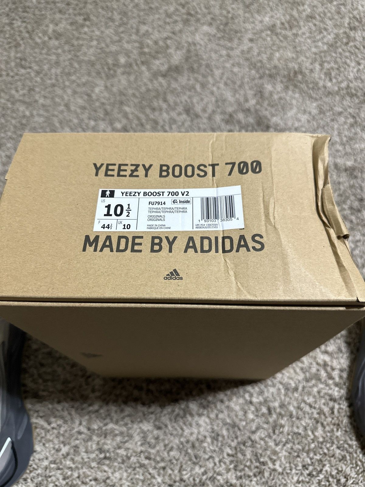 Yeezy Adidas Yeezy Boost 700 V2 Tephra Size US 10.5 / EU 43-44 - 7 Thumbnail