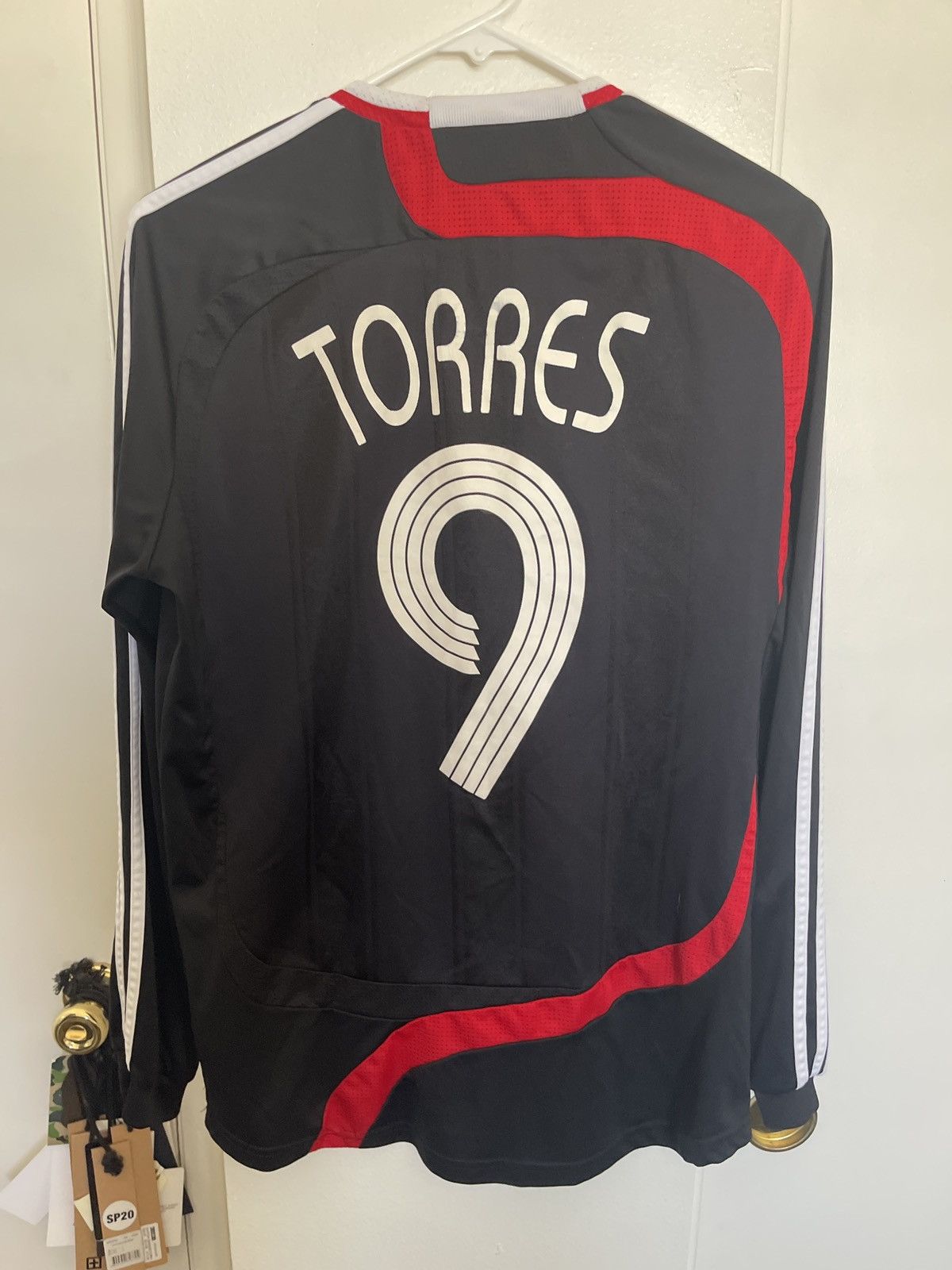 Adidas Vintage Liverpool jersey fernando torres LS Size US S / EU 44-46 / 1 - 6 Thumbnail