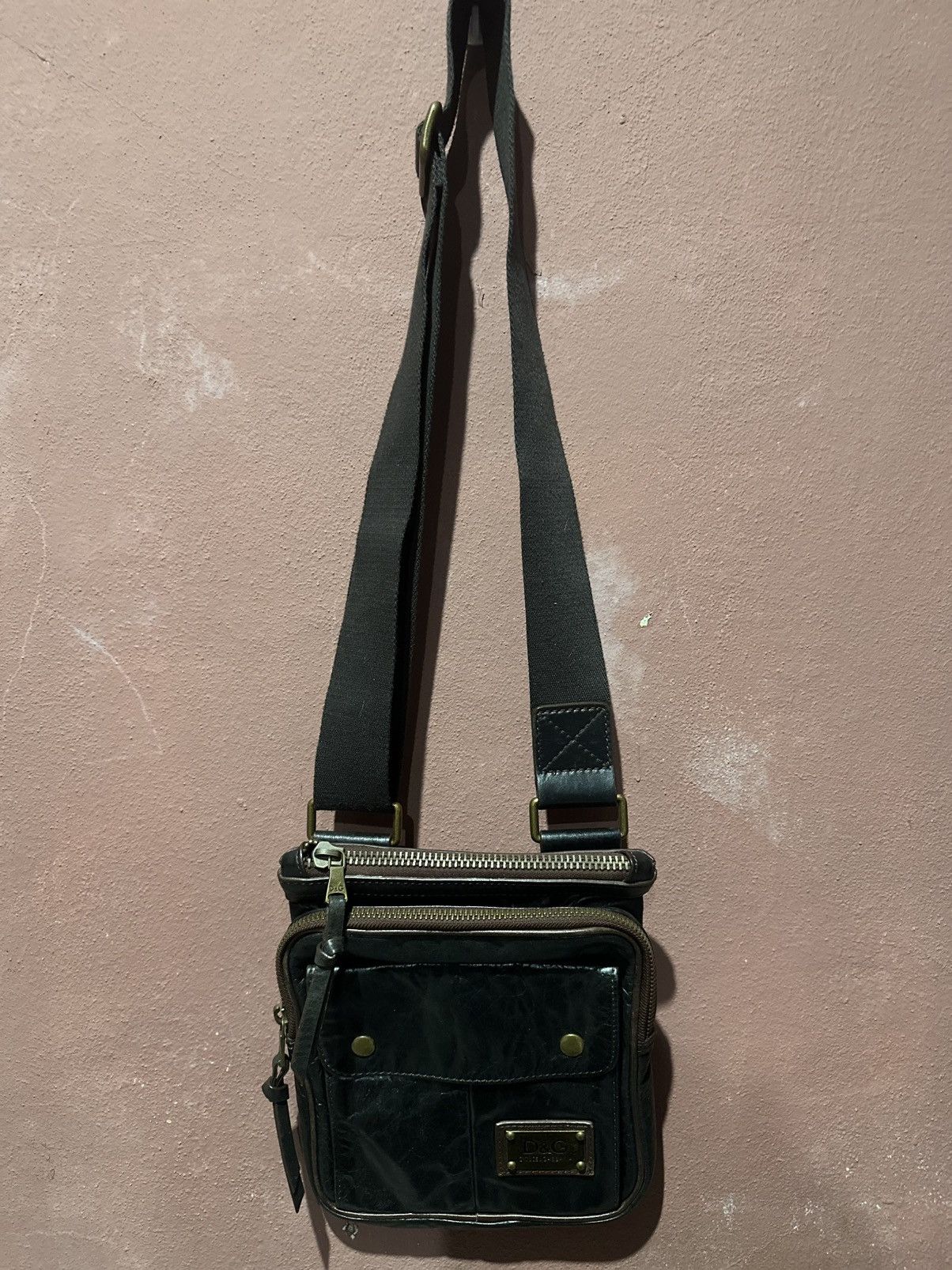 Dolce & Gabbana D&G Mens Black Leather Crossbody Bag Size ONE SIZE - 4 Thumbnail
