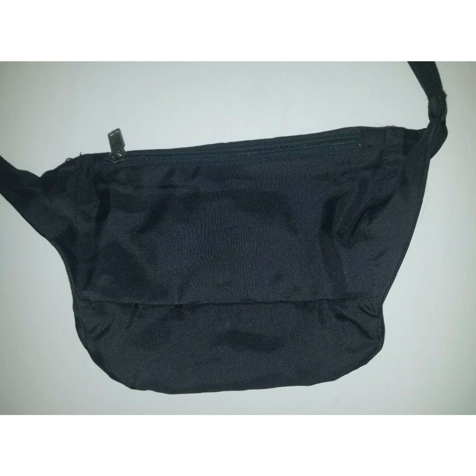 Levi's VINTAGE Levi's Women's Small Black Adjustable Logo Fanny Pack Belt Bag Size ONE SIZE - 3 Thumbnail