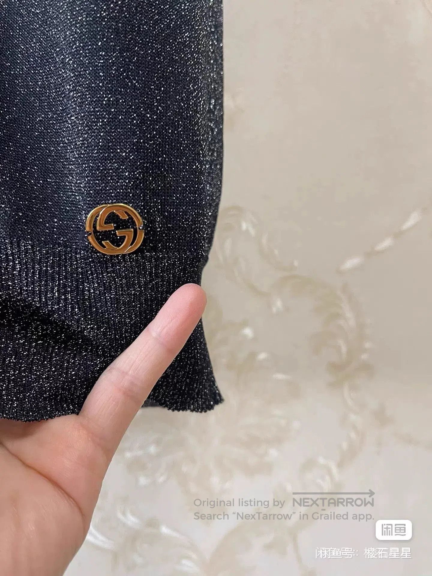Gucci Gucci Runway Shiny Knit T-shirt. Size M / US 6-8 / IT 42-44 - 4 Thumbnail