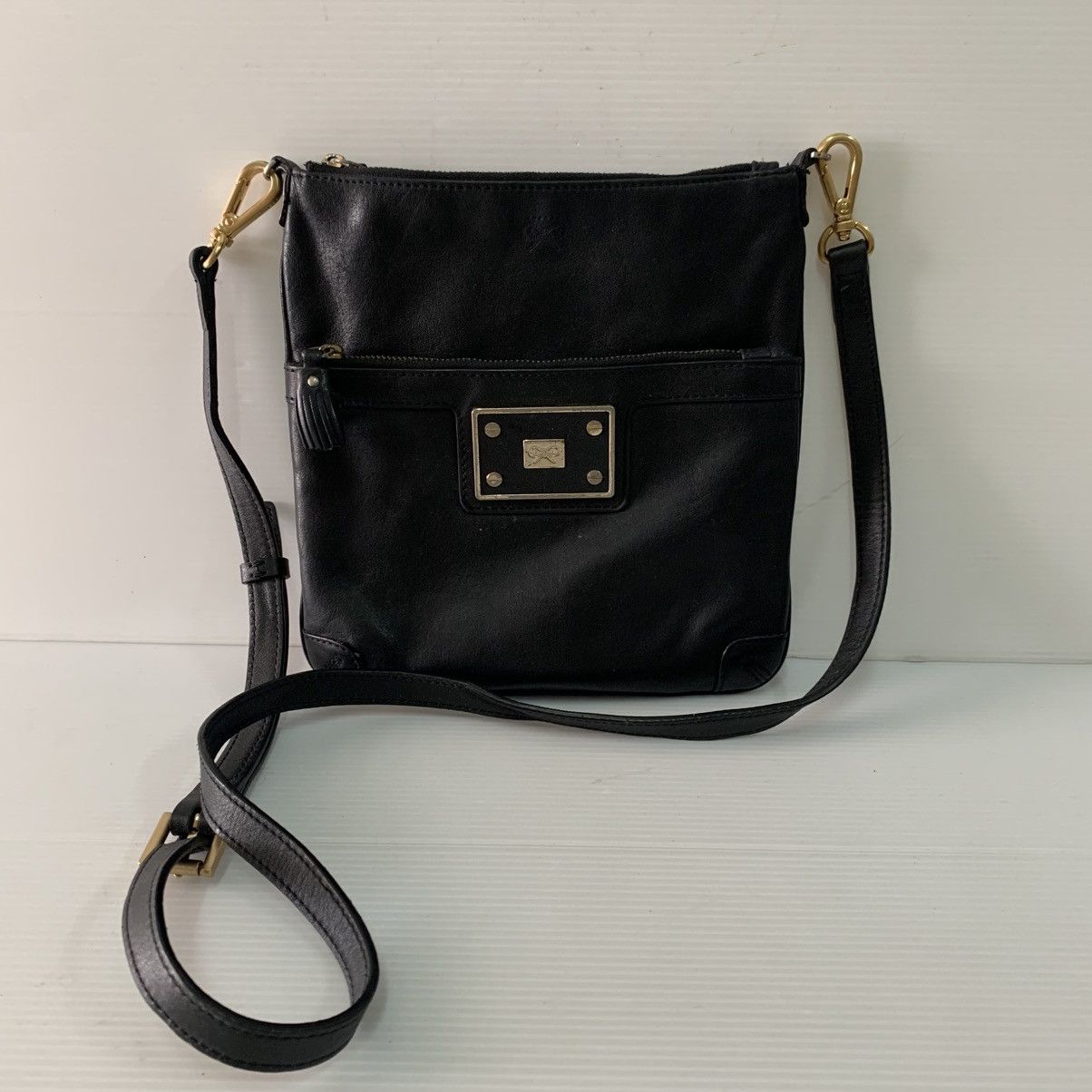 Anya Hindmarch Anya Hindmarch Black Leather Slinngbag Size ONE SIZE - 2 Thumbnail