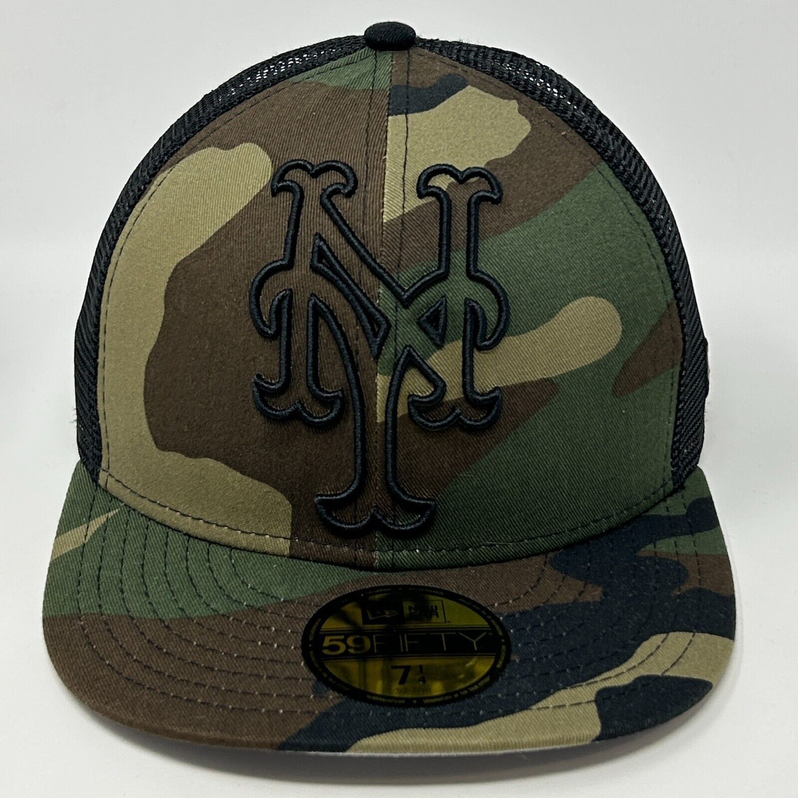 New Era New York NY Mets Camo Trucker Hat Baseball Cap Green 7 1/4 Size ONE SIZE - 1 Thumbnail