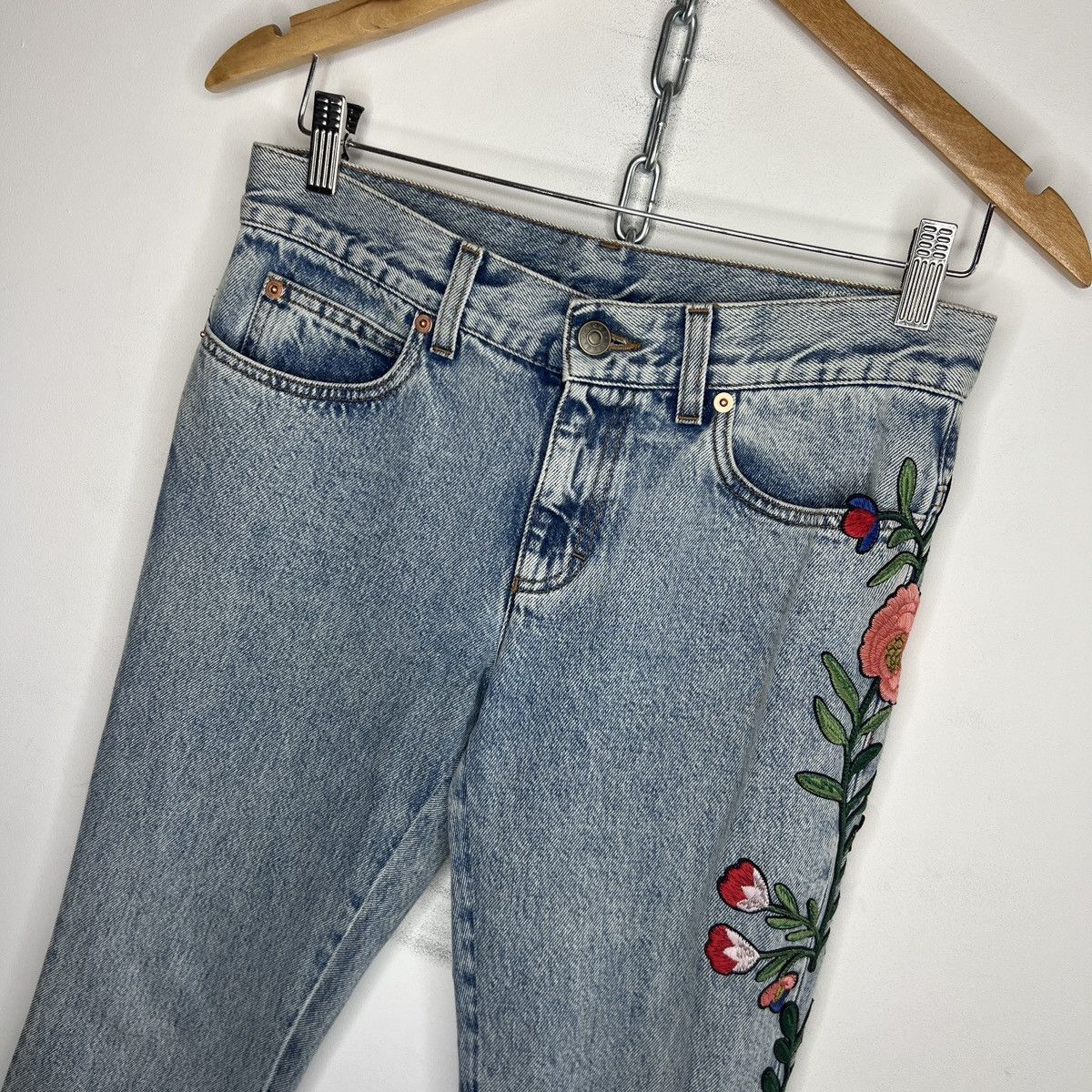 Gucci Gucci Floral Flowers Embroidery Jeans Denim Trousers Pants Size 27" / US 4 / IT 40 - 5 Thumbnail