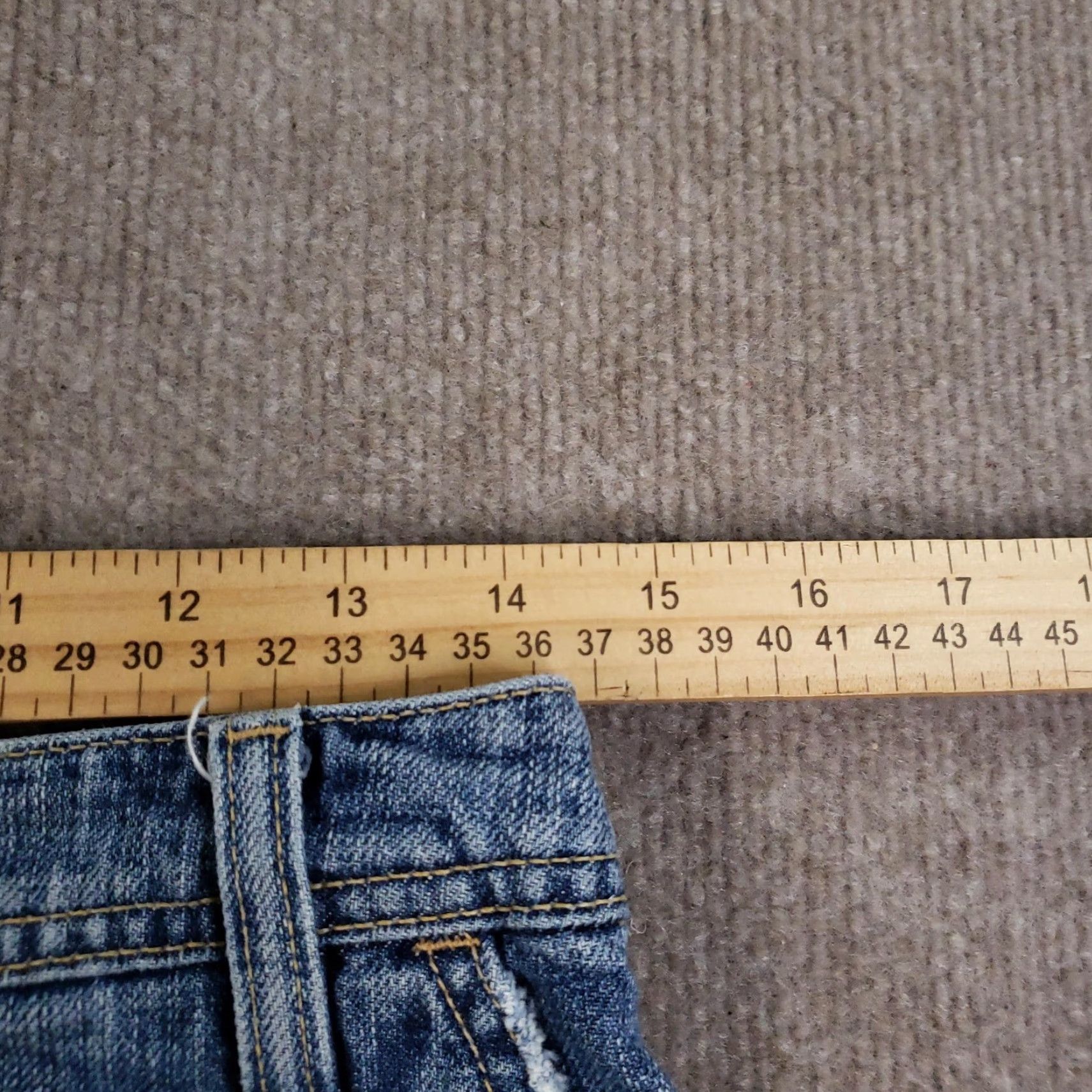 J.Crew J.Crew Women's Denim Mini Skirt Size 2 Blue Casual Casualwear Pockets Made in USA Size 26" / US 2 / IT 38 - 3 Thumbnail