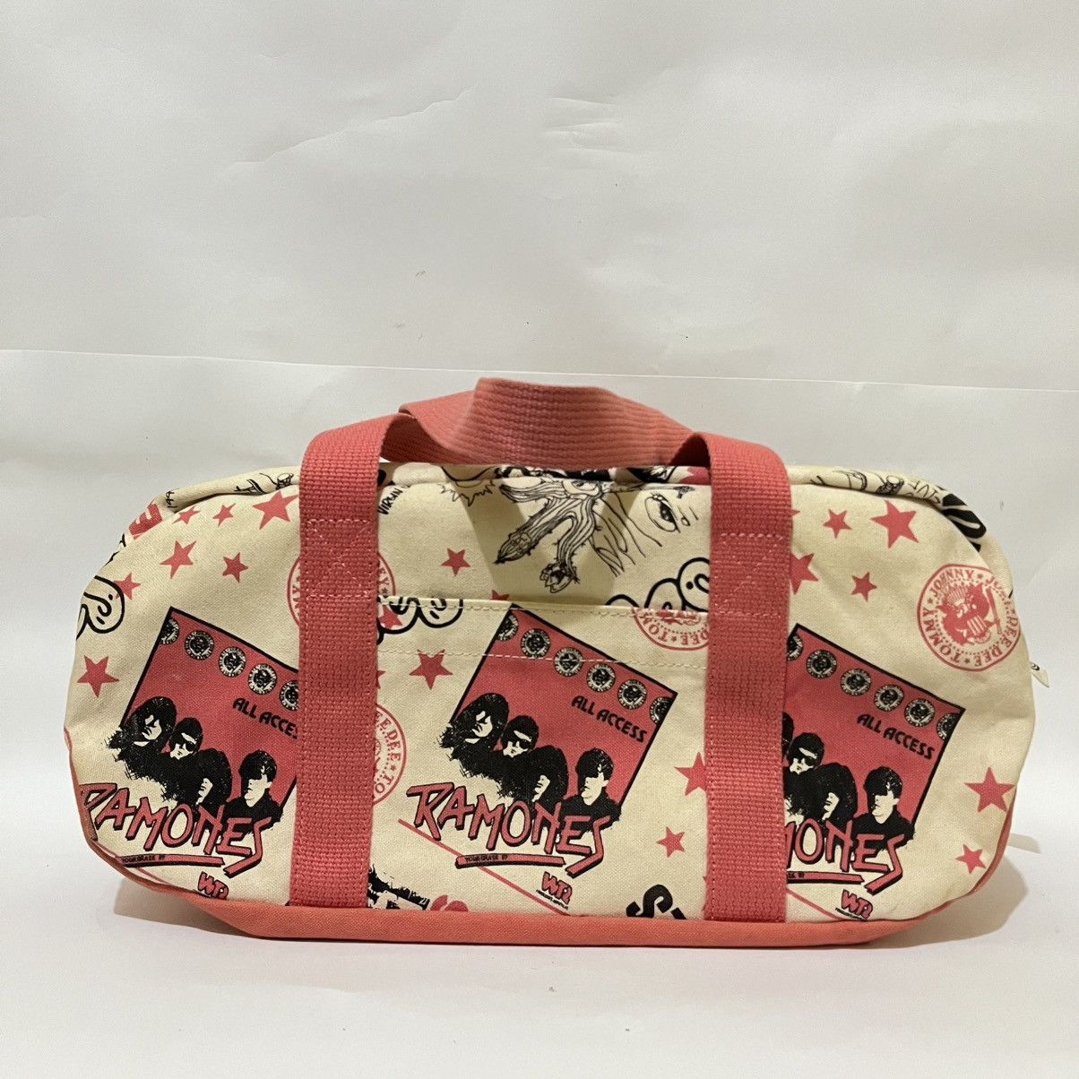 Hysteric Glamour RARE HYSTERIC GLAMOUR RAMONES ARTWORK MEDIC SHOULDER BAG Size ONE SIZE - 1 Thumbnail