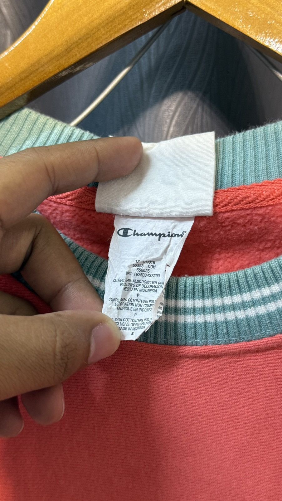 Champion VINTAGE REVERSE WEAVE CHAMPION CREWNECK SWEATSHIRT SMALL Size US S / EU 44-46 / 1 - 6 Thumbnail