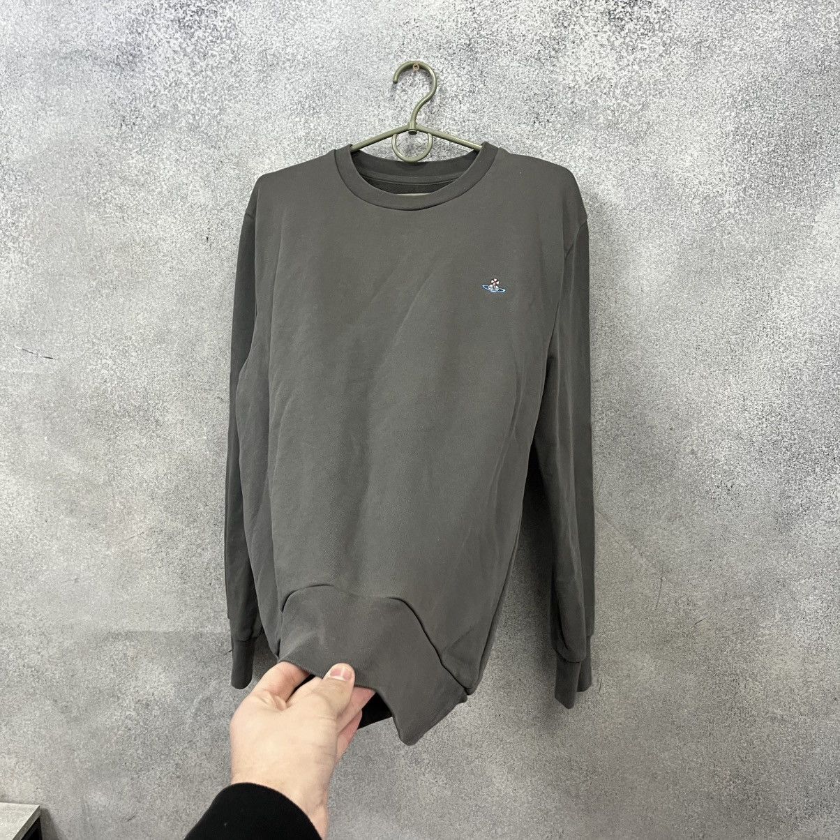 Vivienne Westwood Vintage Vivienne Westwood Sweatshirt Orb Logo Basic Pullover Size US M / EU 48-50 / 2 - 7 Thumbnail