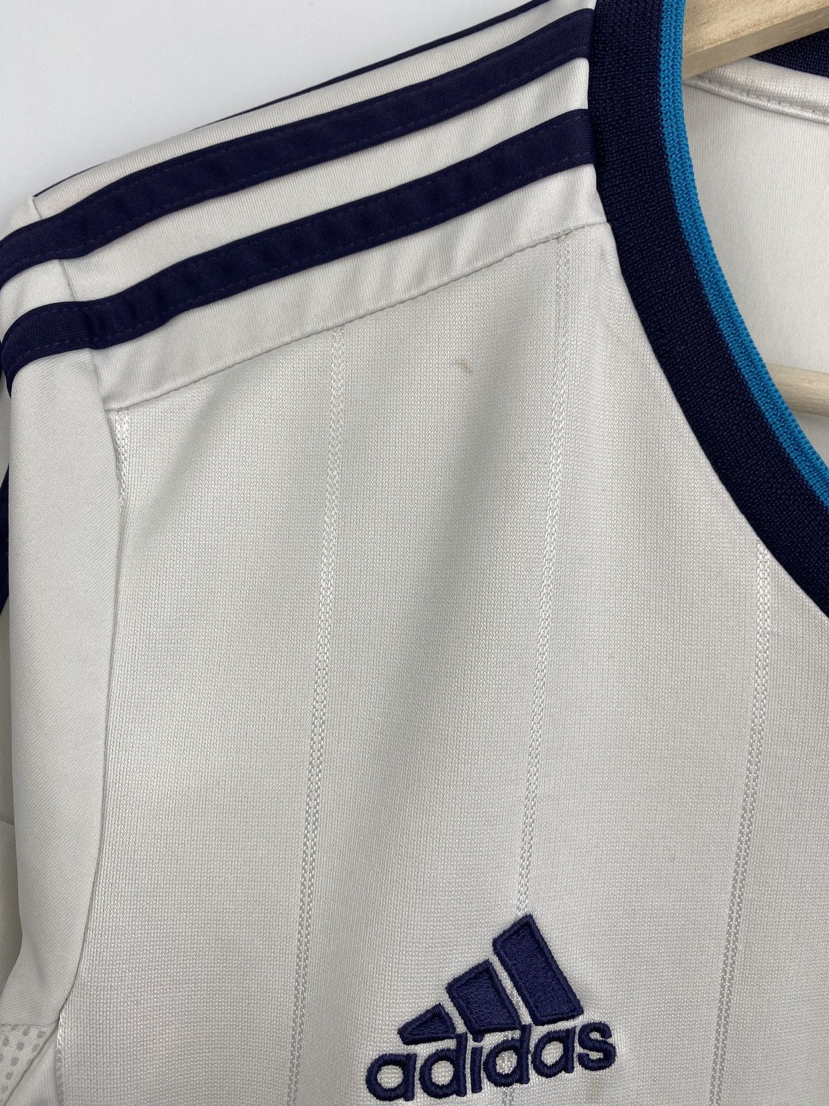 Adidas Y2K Real Madrid Adidas 110 Years 2013 Soccer Jersey Rare Size US S / EU 44-46 / 1 - 12 Thumbnail