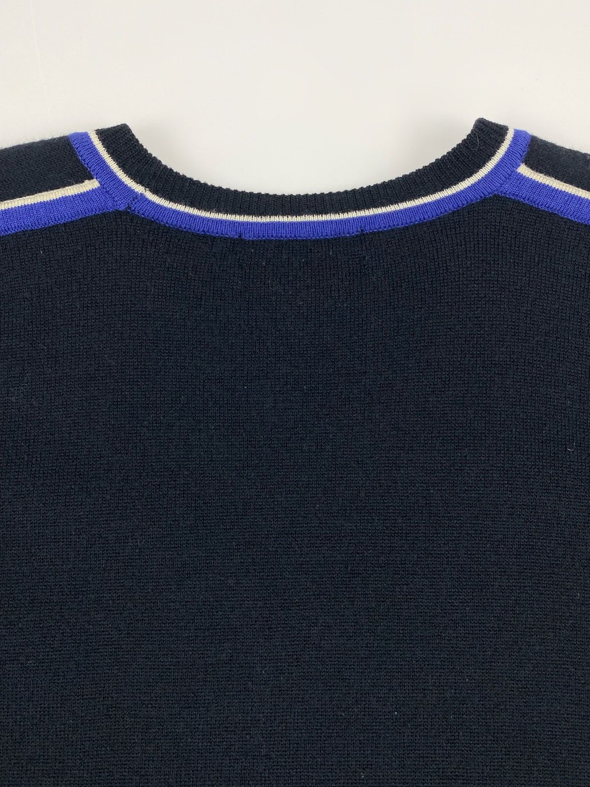 Tommy Hilfiger 1990’s Vintage Tommy Hilfiger Combined Wool Boxy Sweater Size US L / EU 52-54 / 3 - 8 Thumbnail