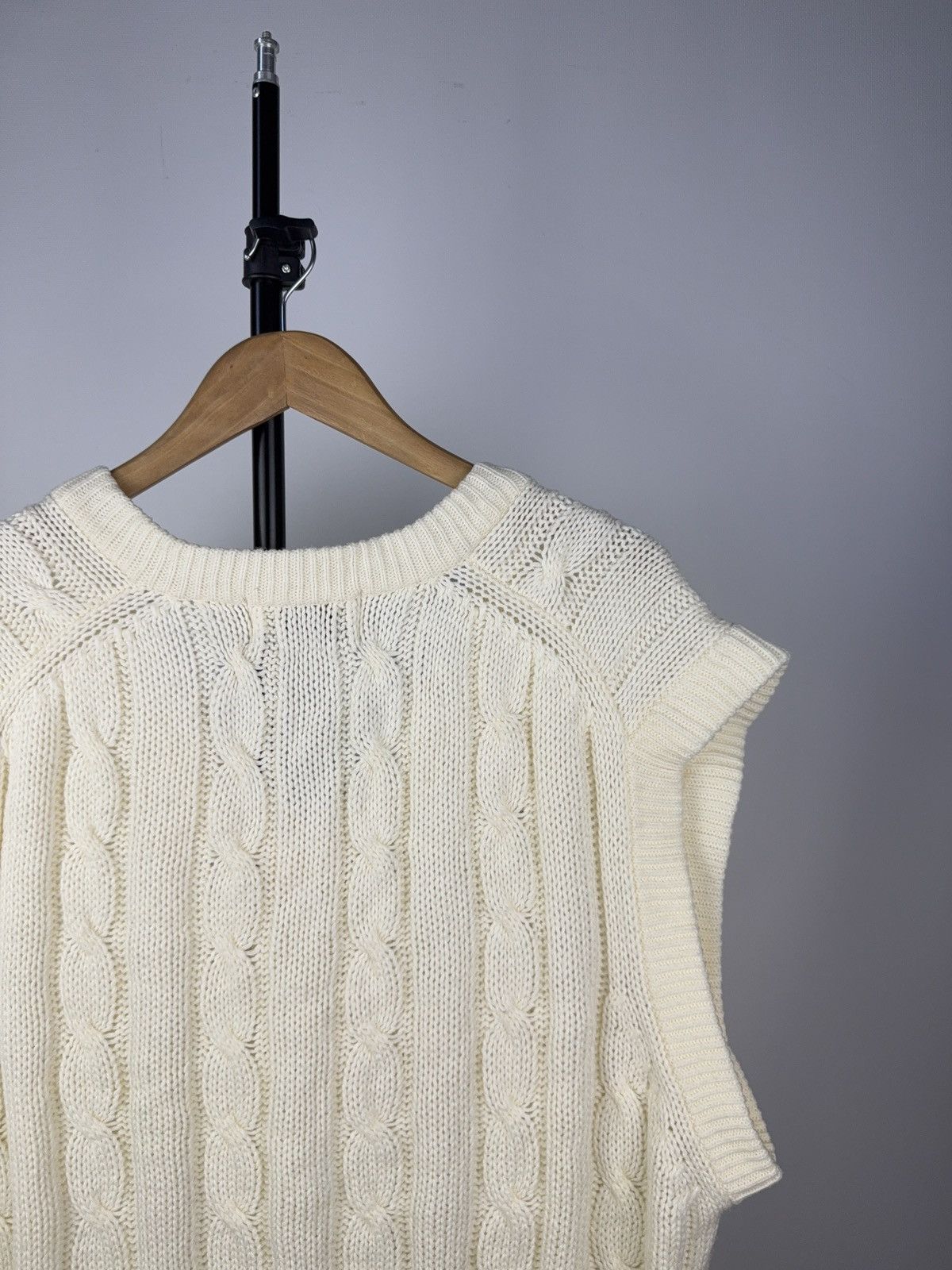 Designer × Vintage GM Cricket Cable Knit Sweater Vest Cream XL Size US XL / EU 56 / 4 - 7 Thumbnail